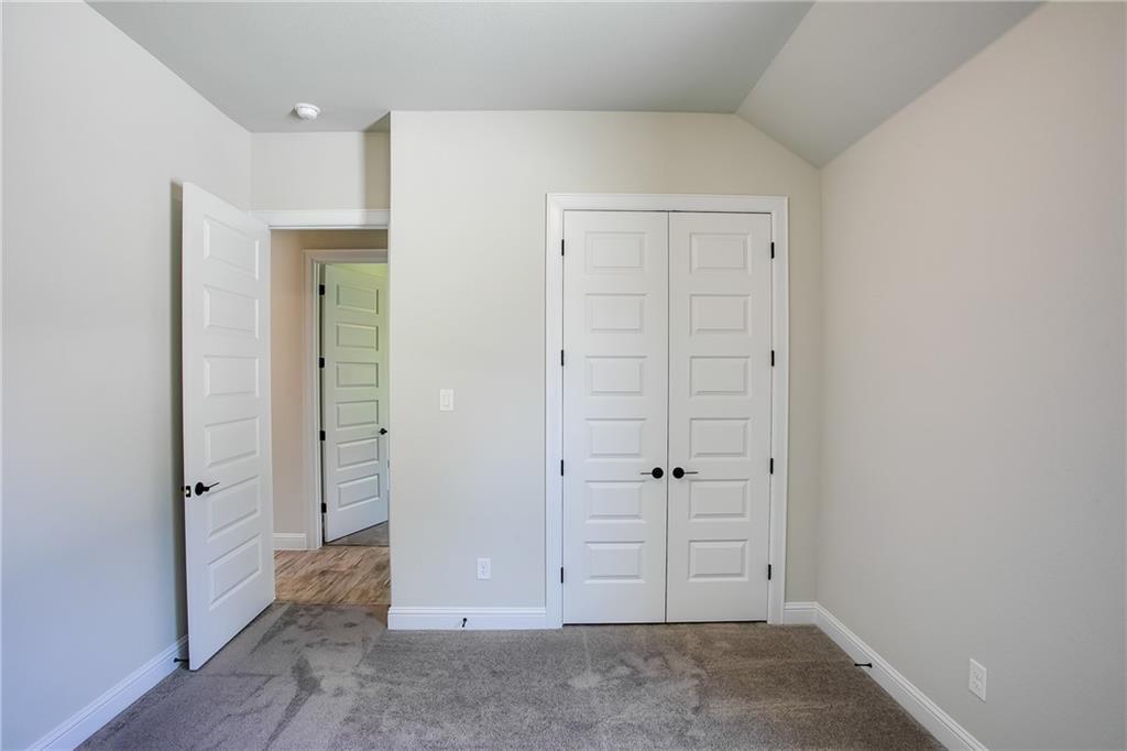 150 Raptor Beak Way Property Photo 16