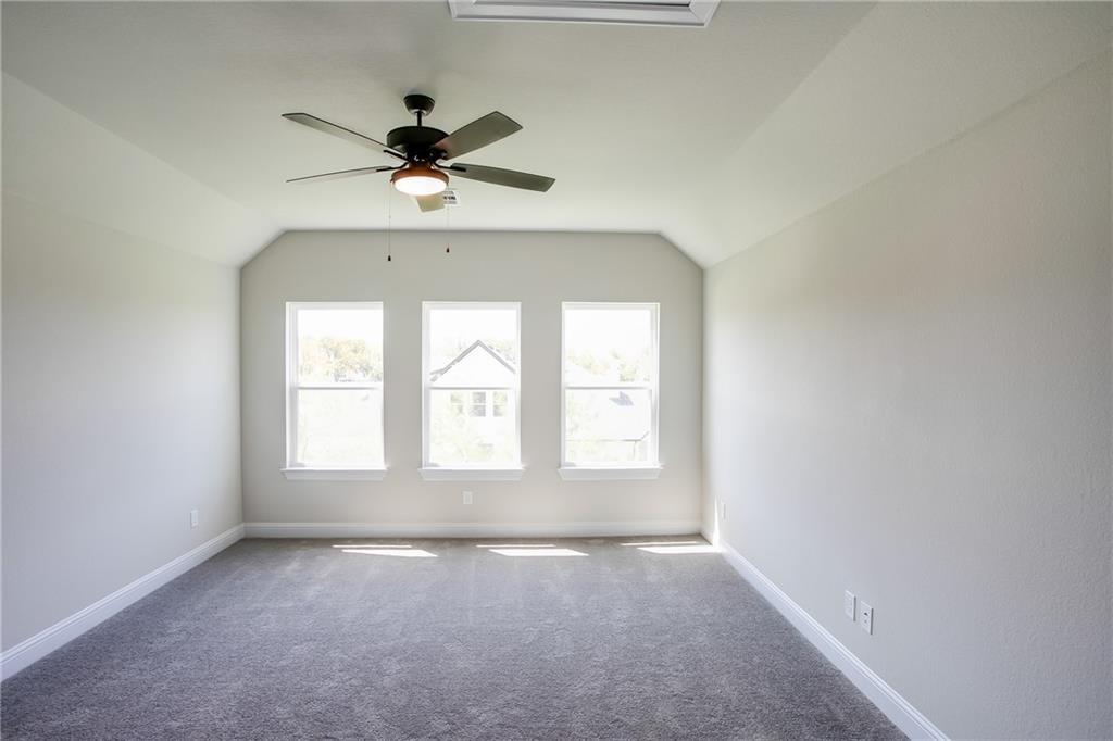 150 Raptor Beak Way Property Photo 18