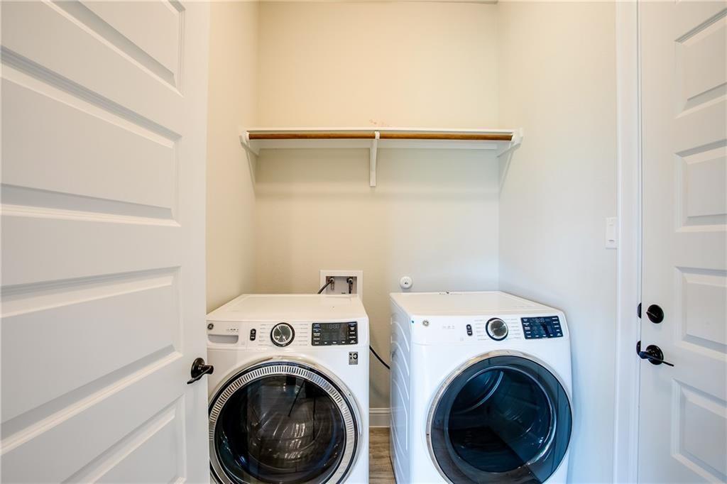 150 Raptor Beak Way Property Photo 20