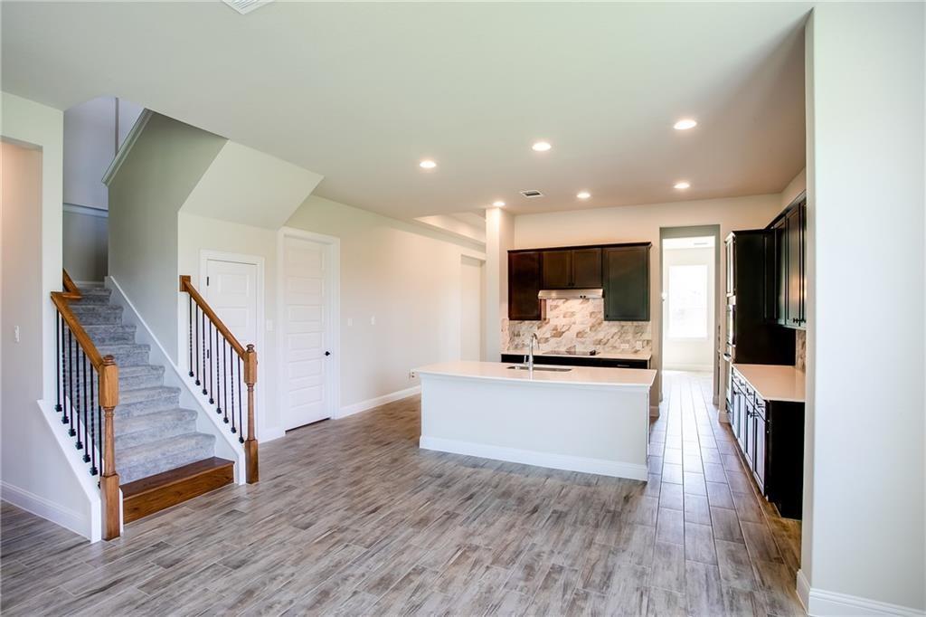 150 Raptor Beak Way Property Photo 26