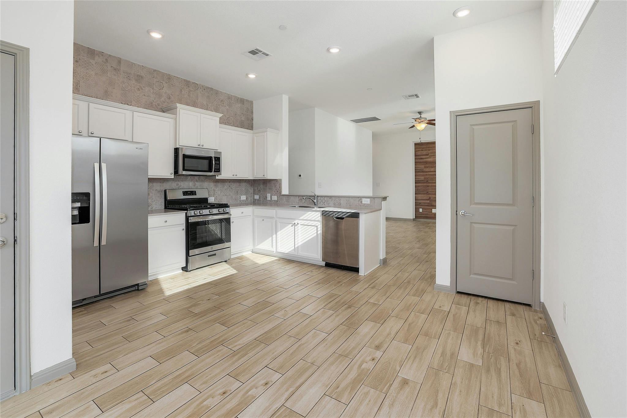 2800 Joe Dimaggio Blvd #55 Property Photo 9