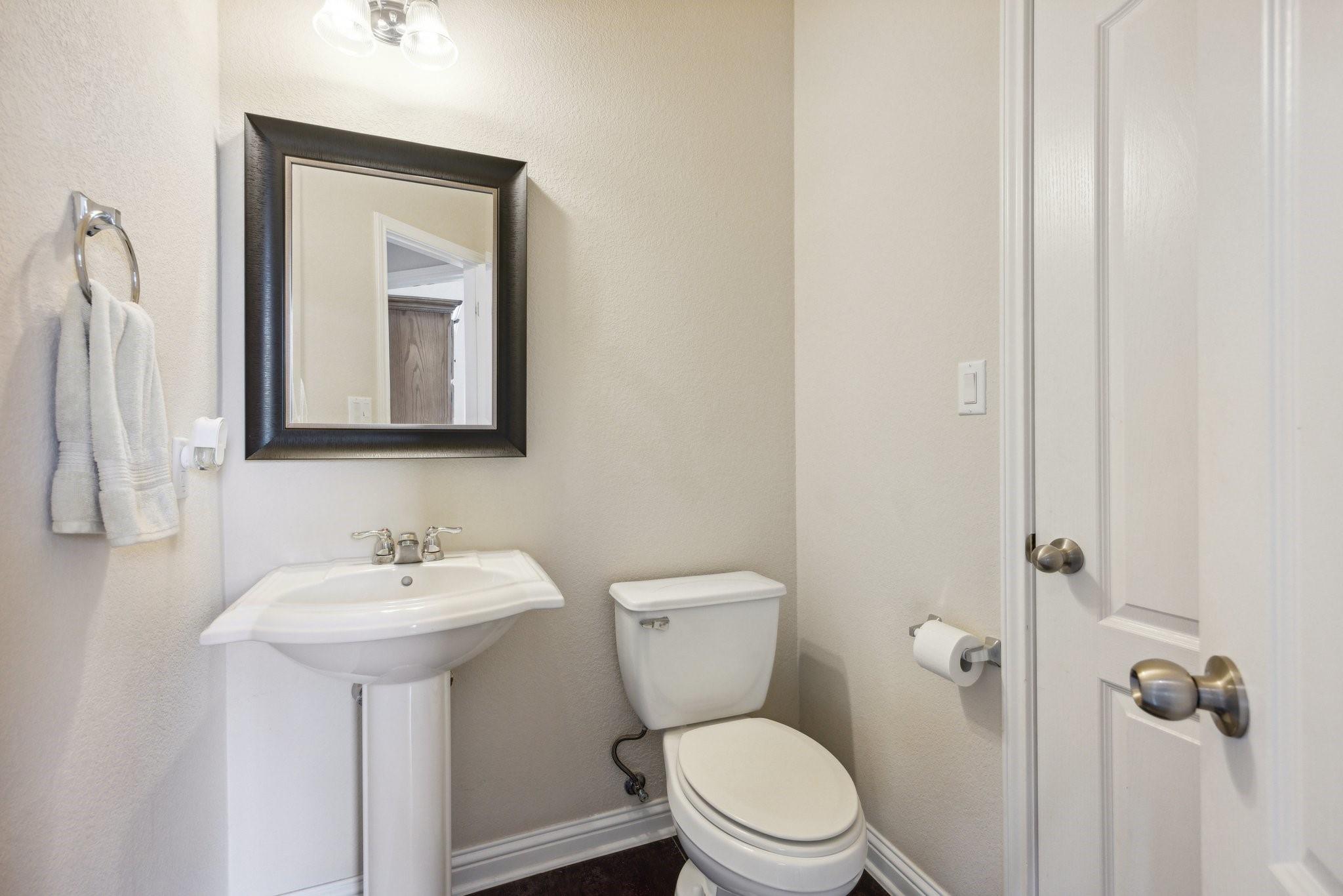 225 Bellagio Dr Property Photo 27