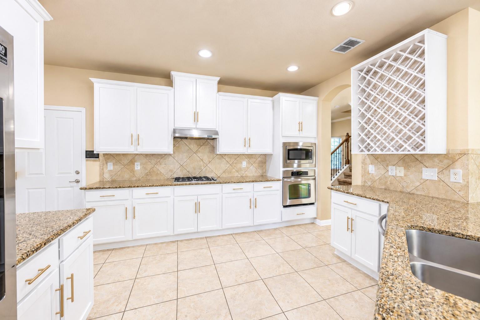 20219 Bristol Mesa None Property Photo 12