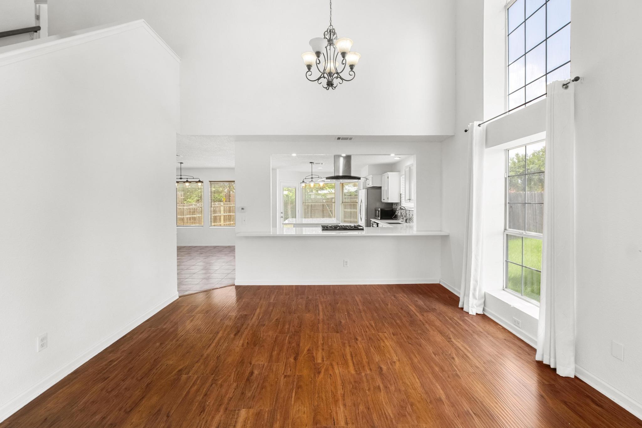 12701 Tantara Dr Property Photo 4