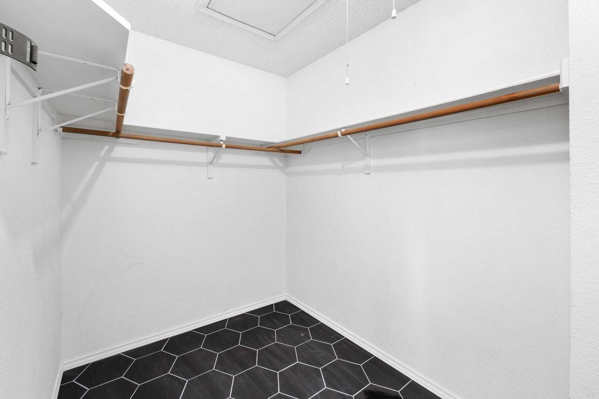 12701 Tantara Dr Property Photo 23
