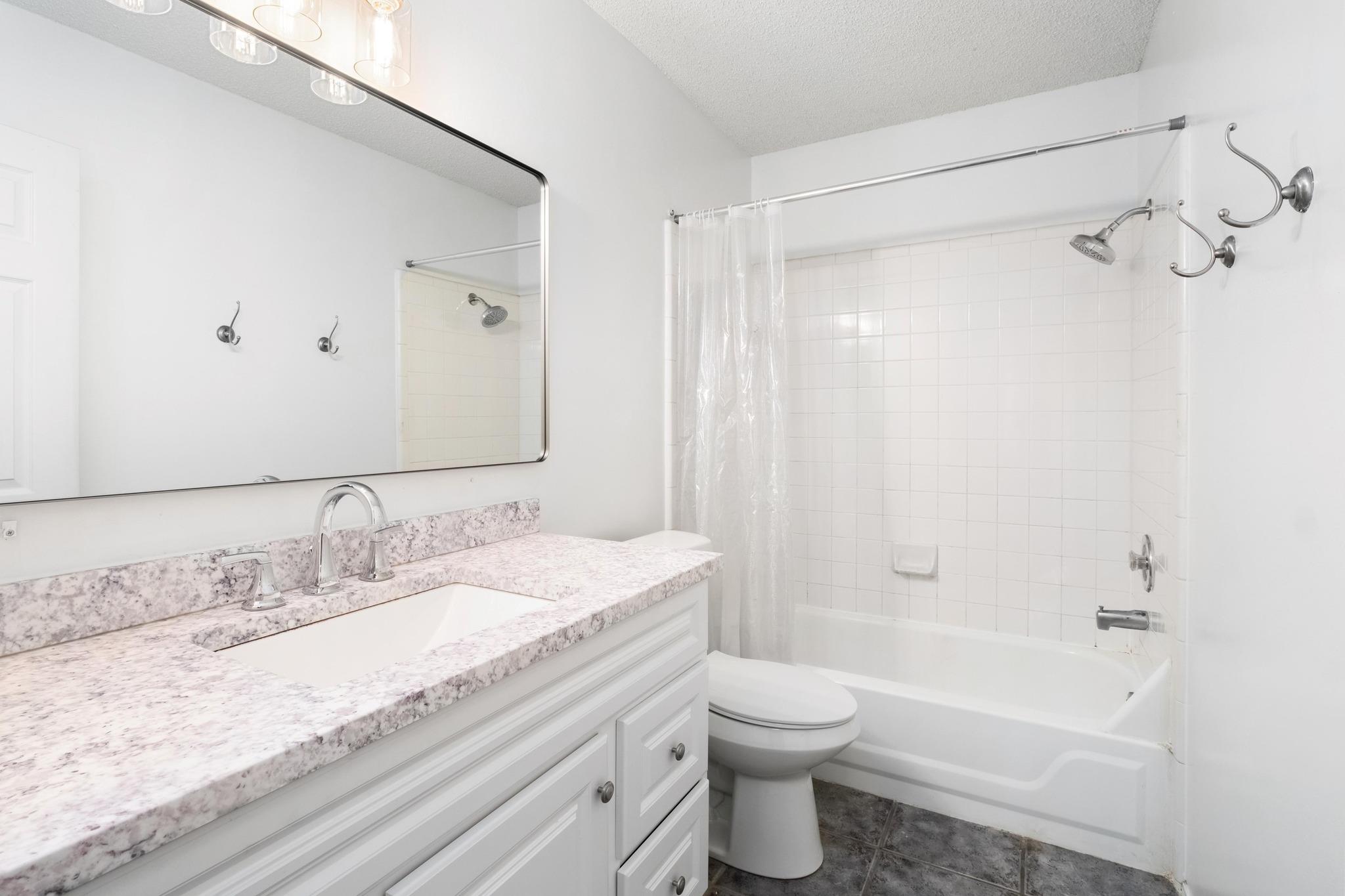12701 Tantara Dr Property Photo 25