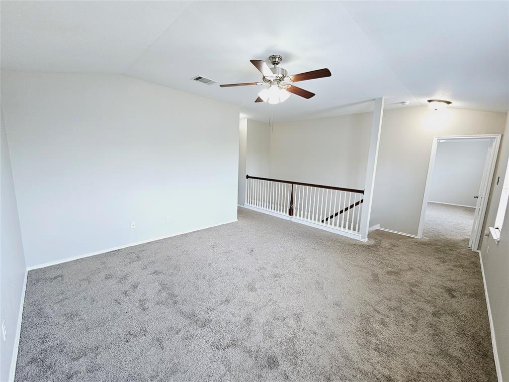 789 Covent Dr Property Photo 7