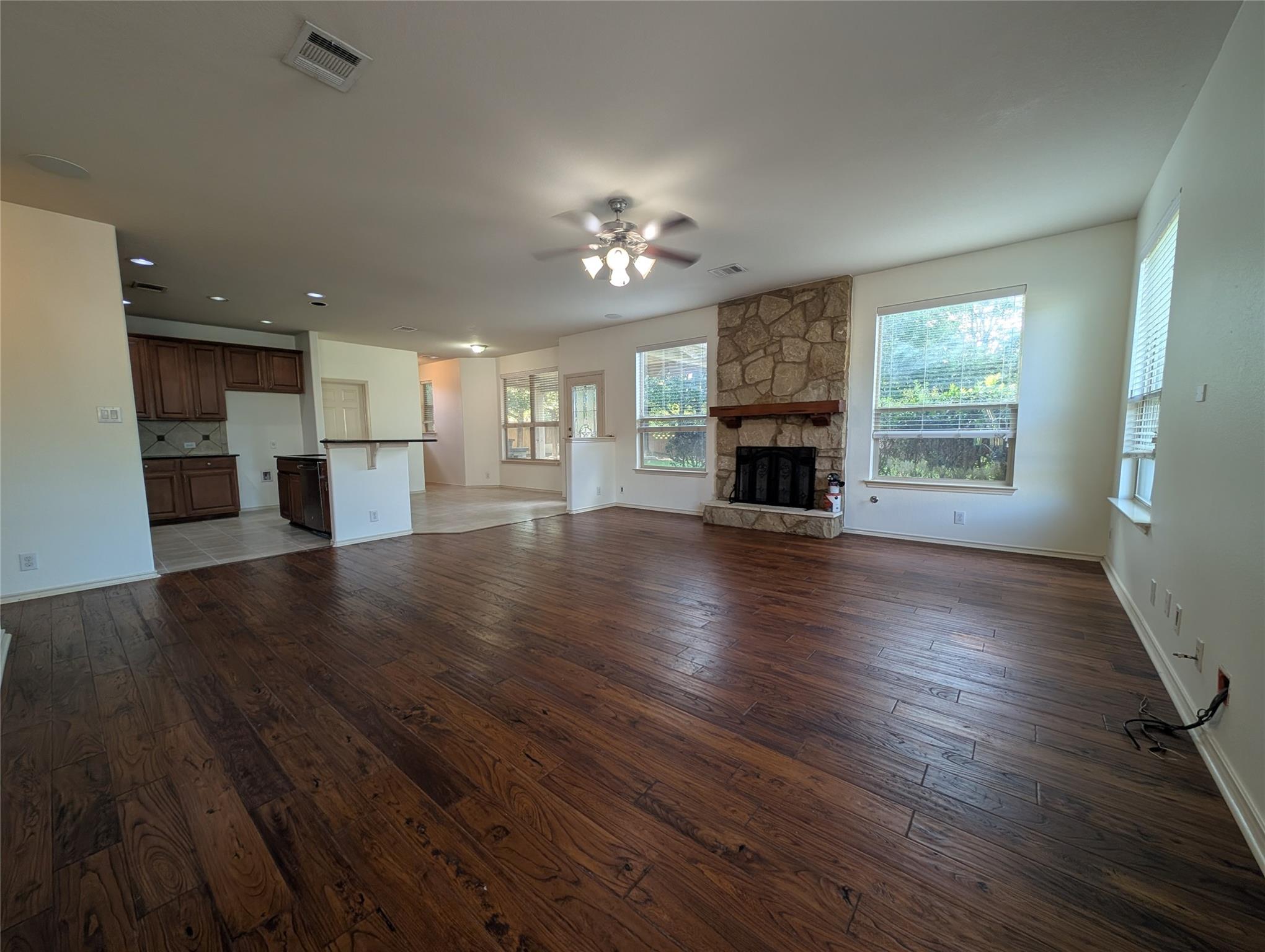 1602 Westmeadow Trl Property Photo 15