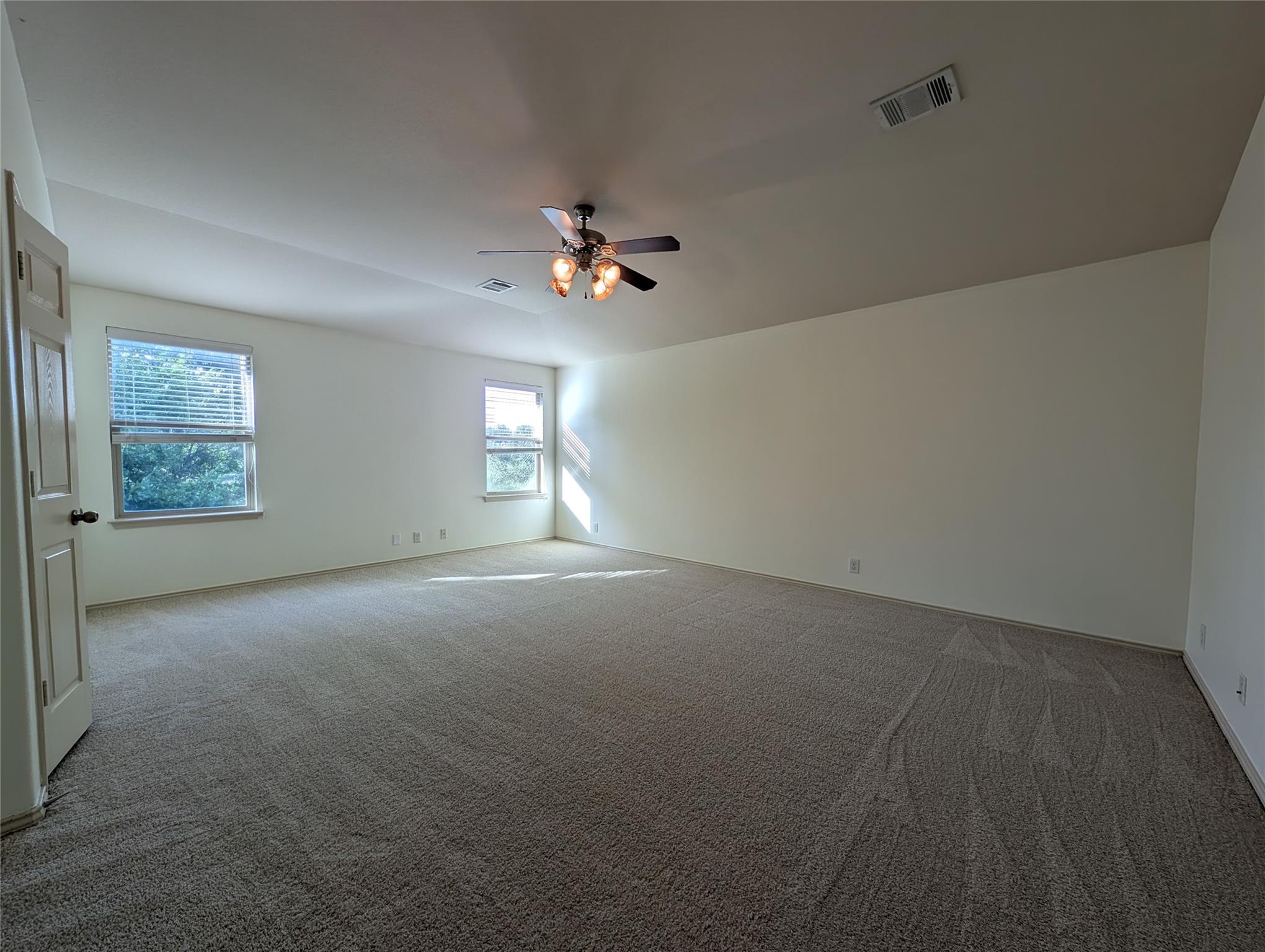 1602 Westmeadow Trl Property Photo 20