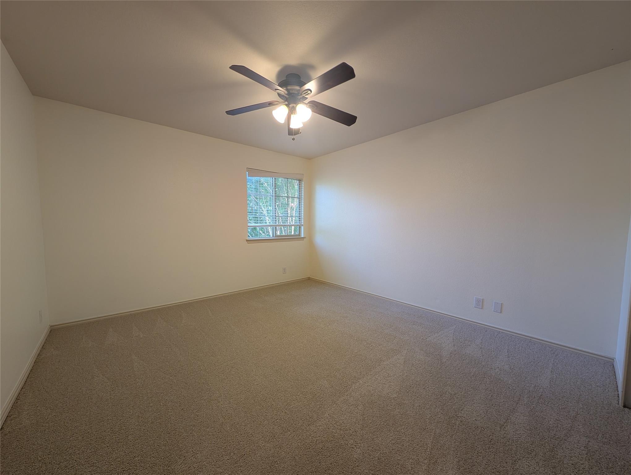 1602 Westmeadow Trl Property Photo 23