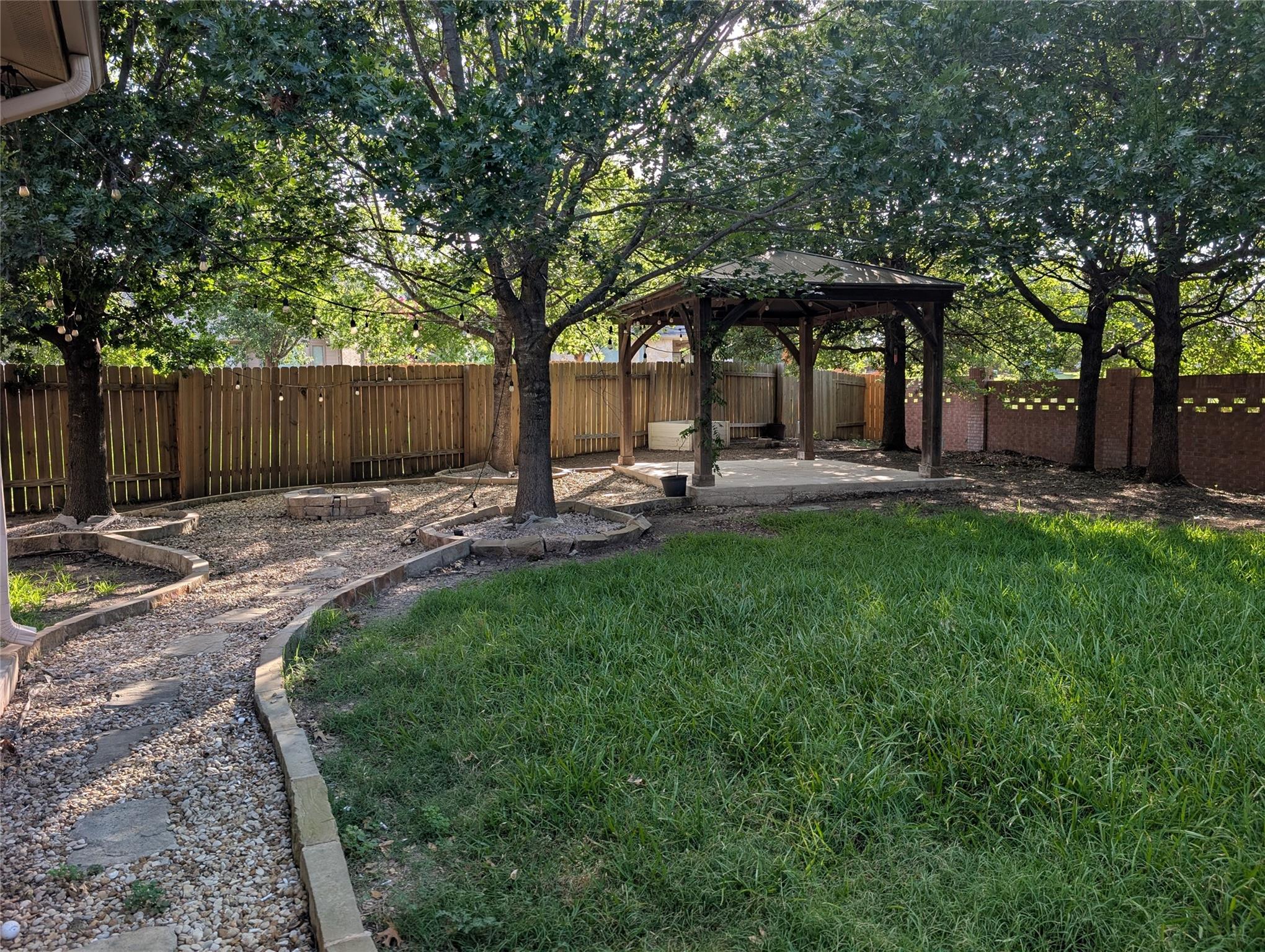 1602 Westmeadow Trl Property Photo 28