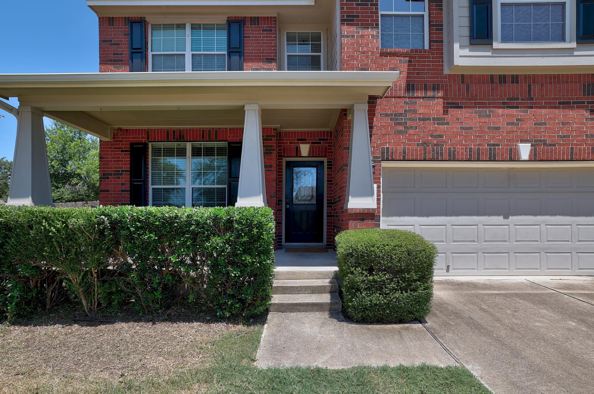 1305 Horseshoe Ranch Dr Property Photo 3