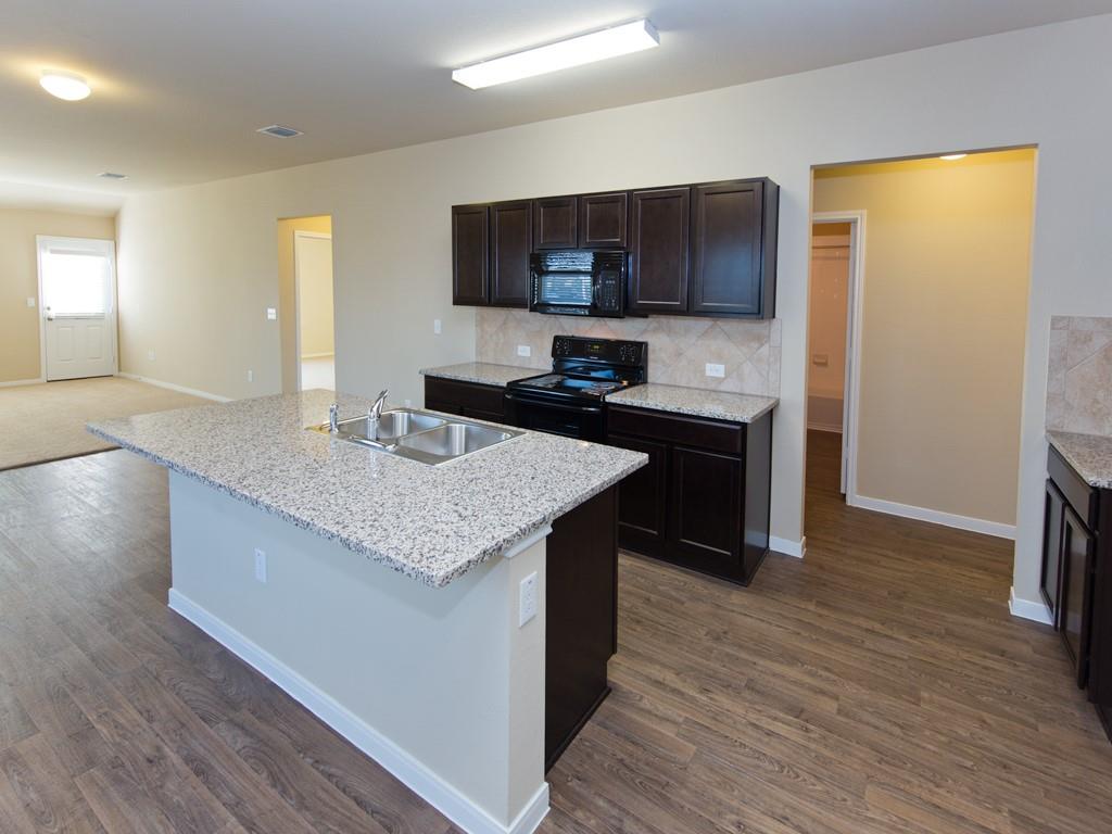 12117 Greywacke Dr Property Photo 3