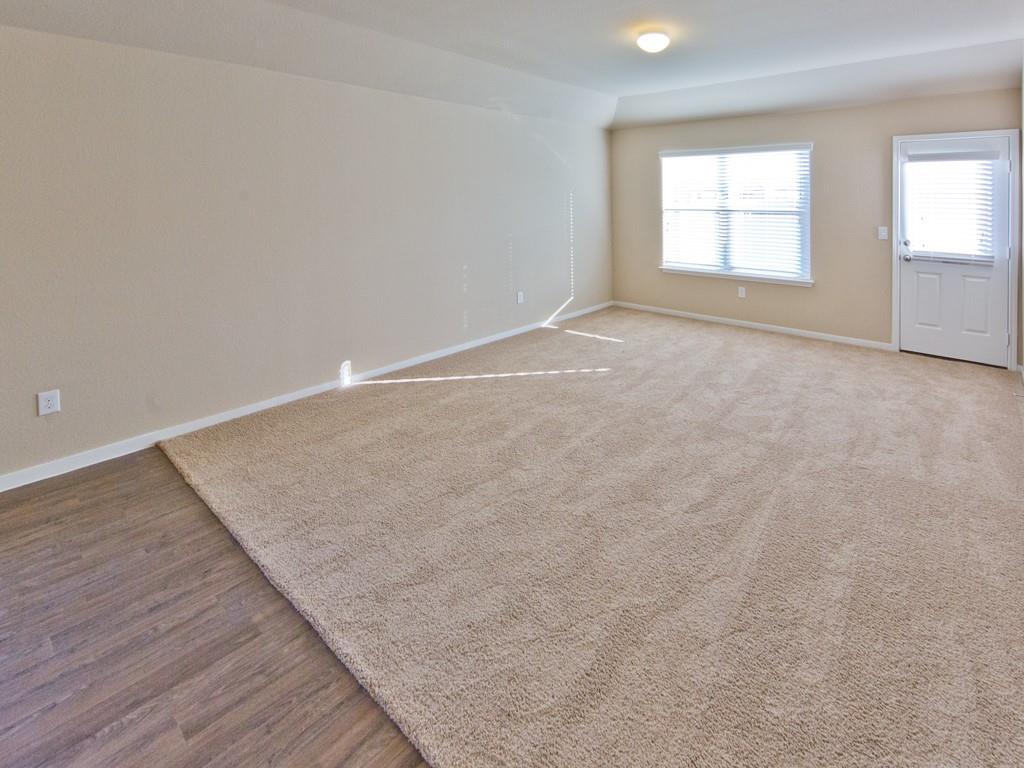 12117 Greywacke Dr Property Photo 8