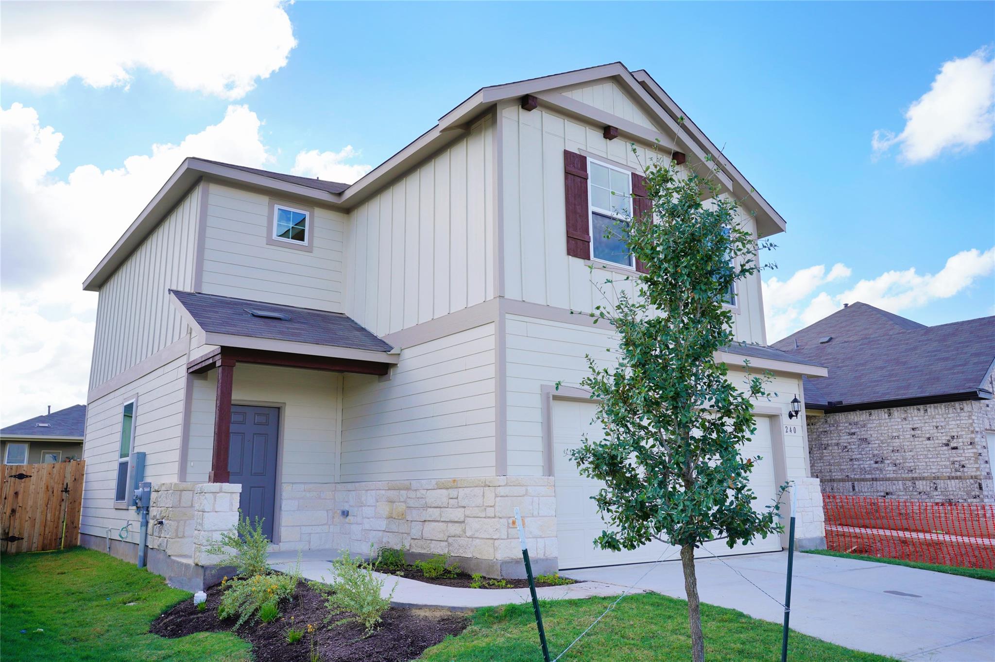 240 Cherry Vine Dr Property Photo