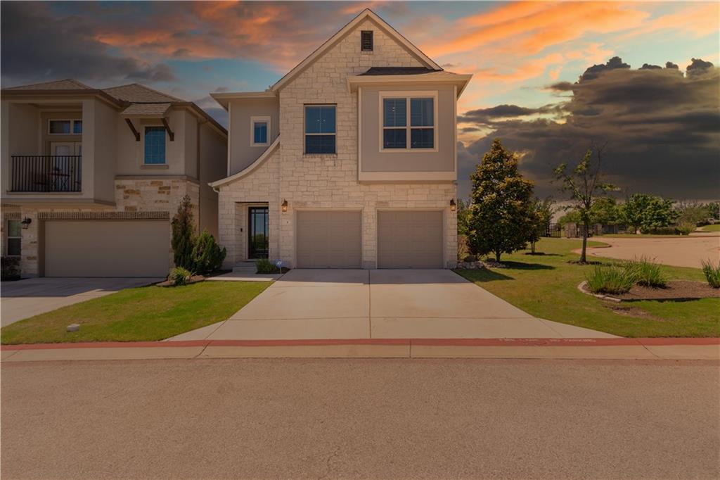 2105 Town Centre Dr 4 Property Photo