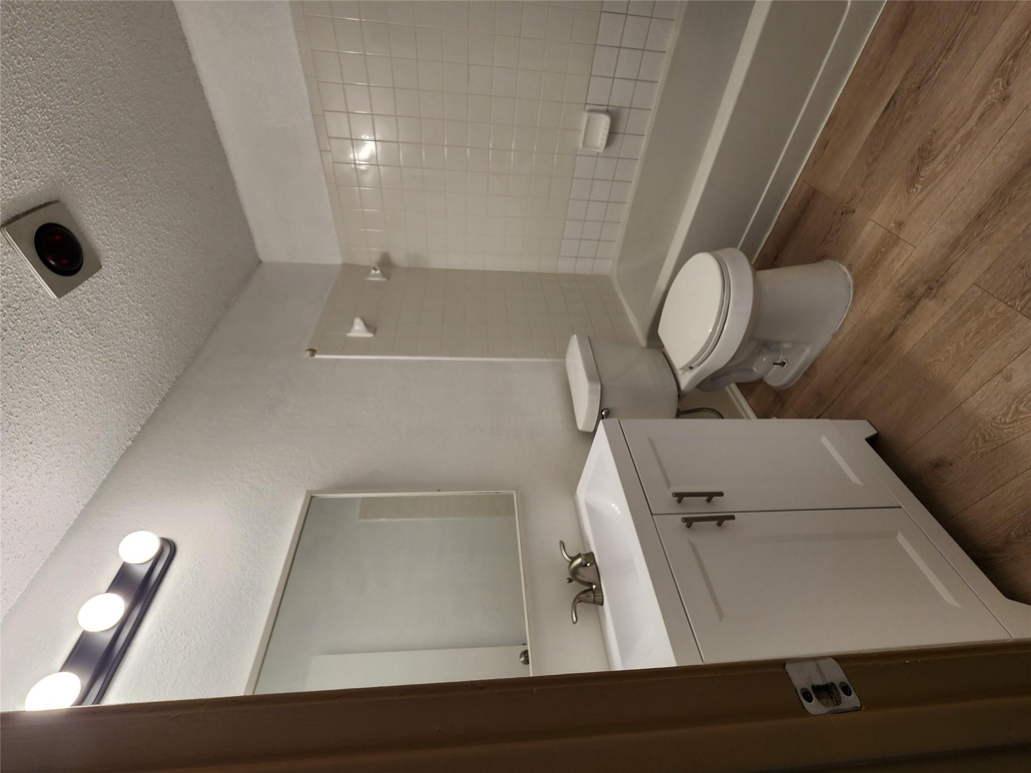 1807 Magazine St Property Photo 6