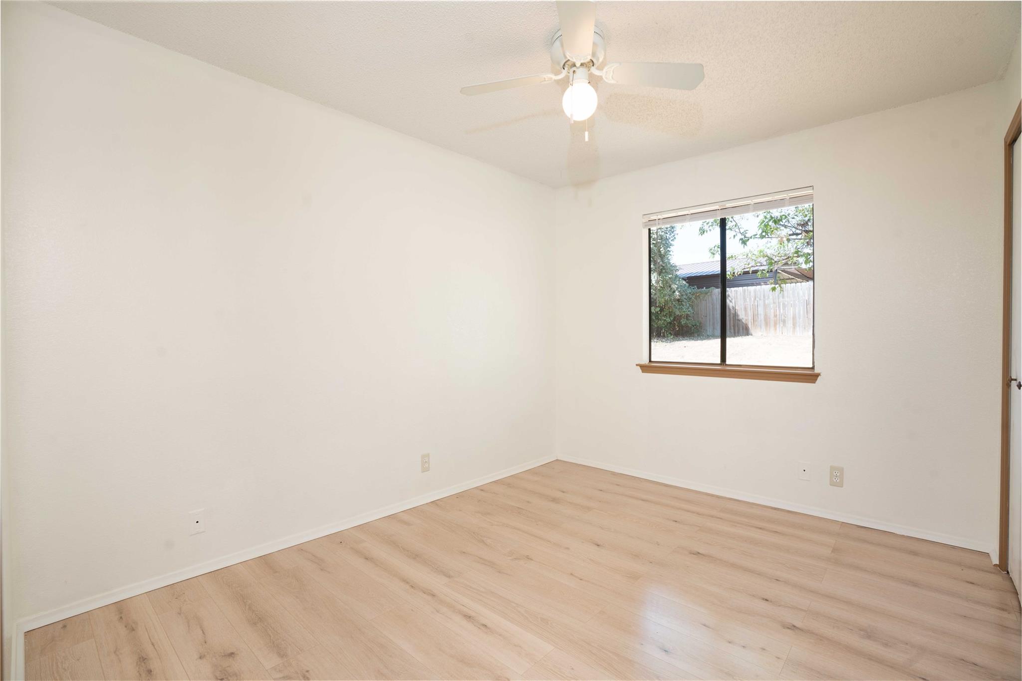 1807 Magazine St Property Photo 6