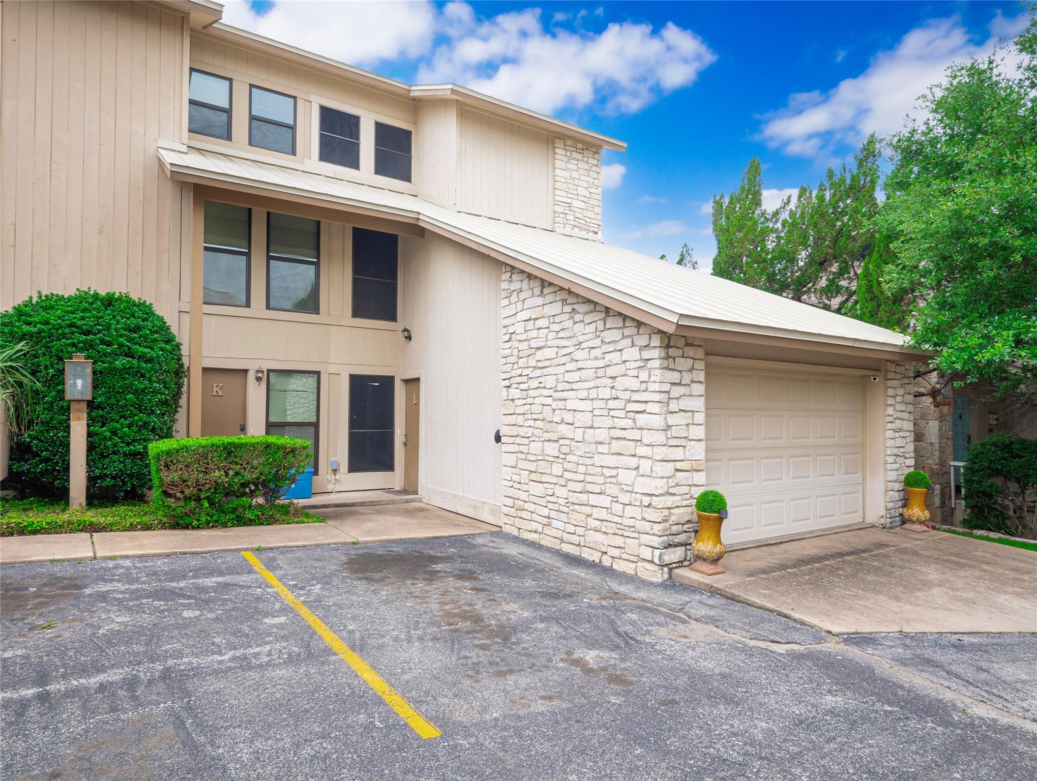 704 Horseshoe Bay Blvd #l Property Photo 3
