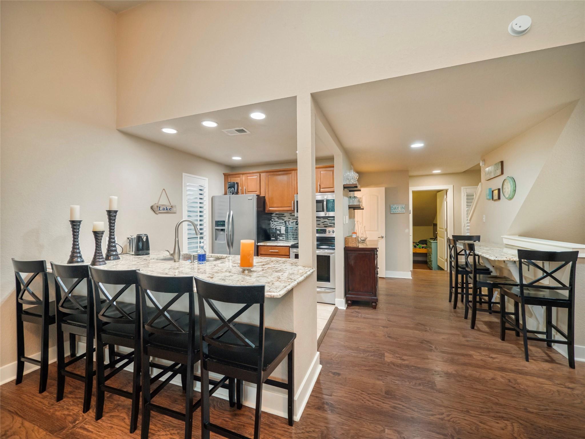704 Horseshoe Bay Blvd #l Property Photo 19