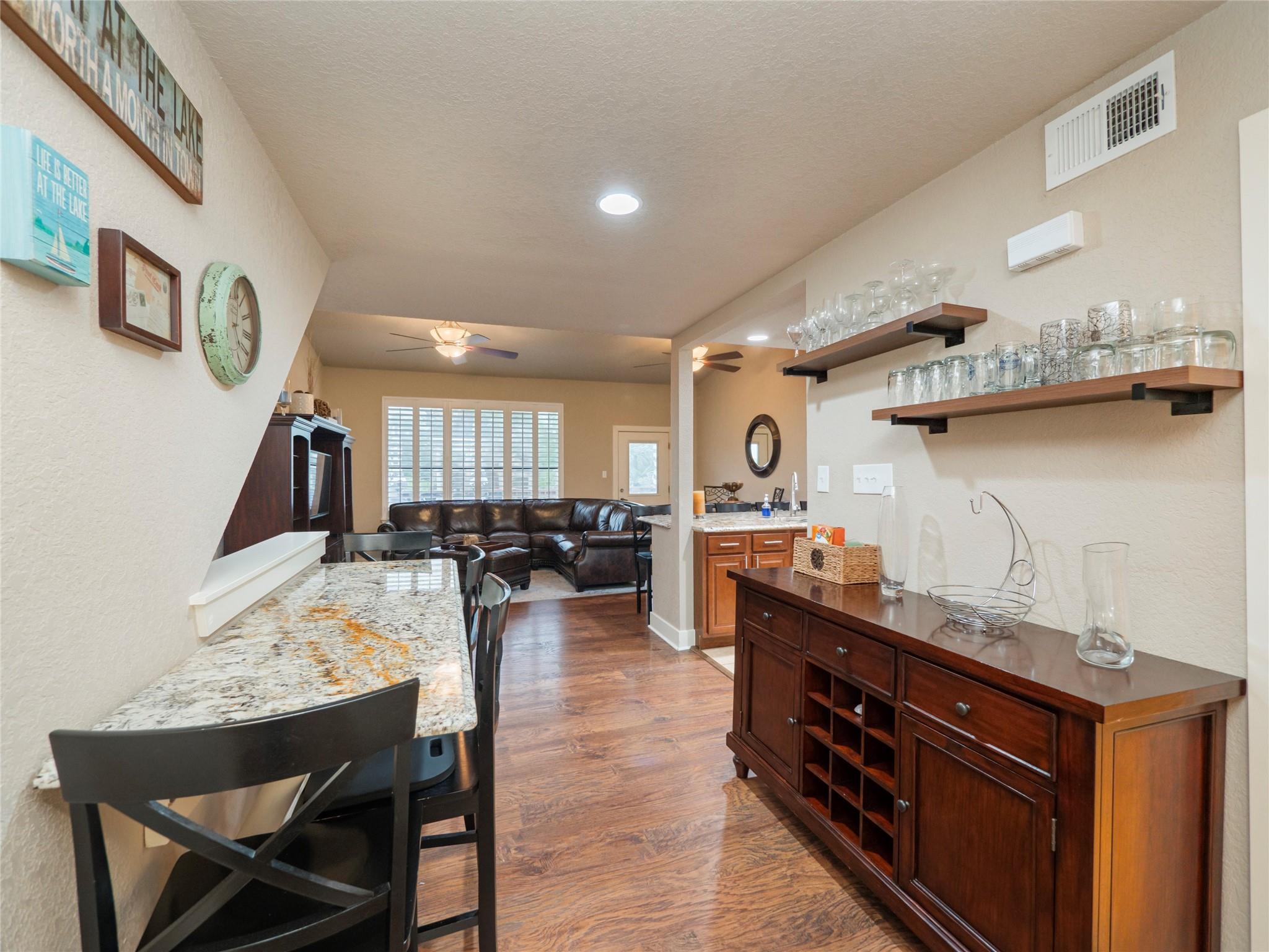 704 Horseshoe Bay Blvd #l Property Photo 21