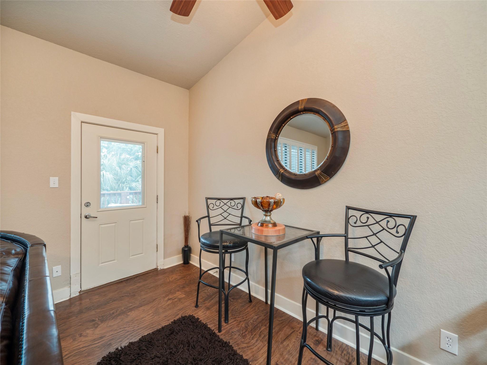 704 Horseshoe Bay Blvd #l Property Photo 22