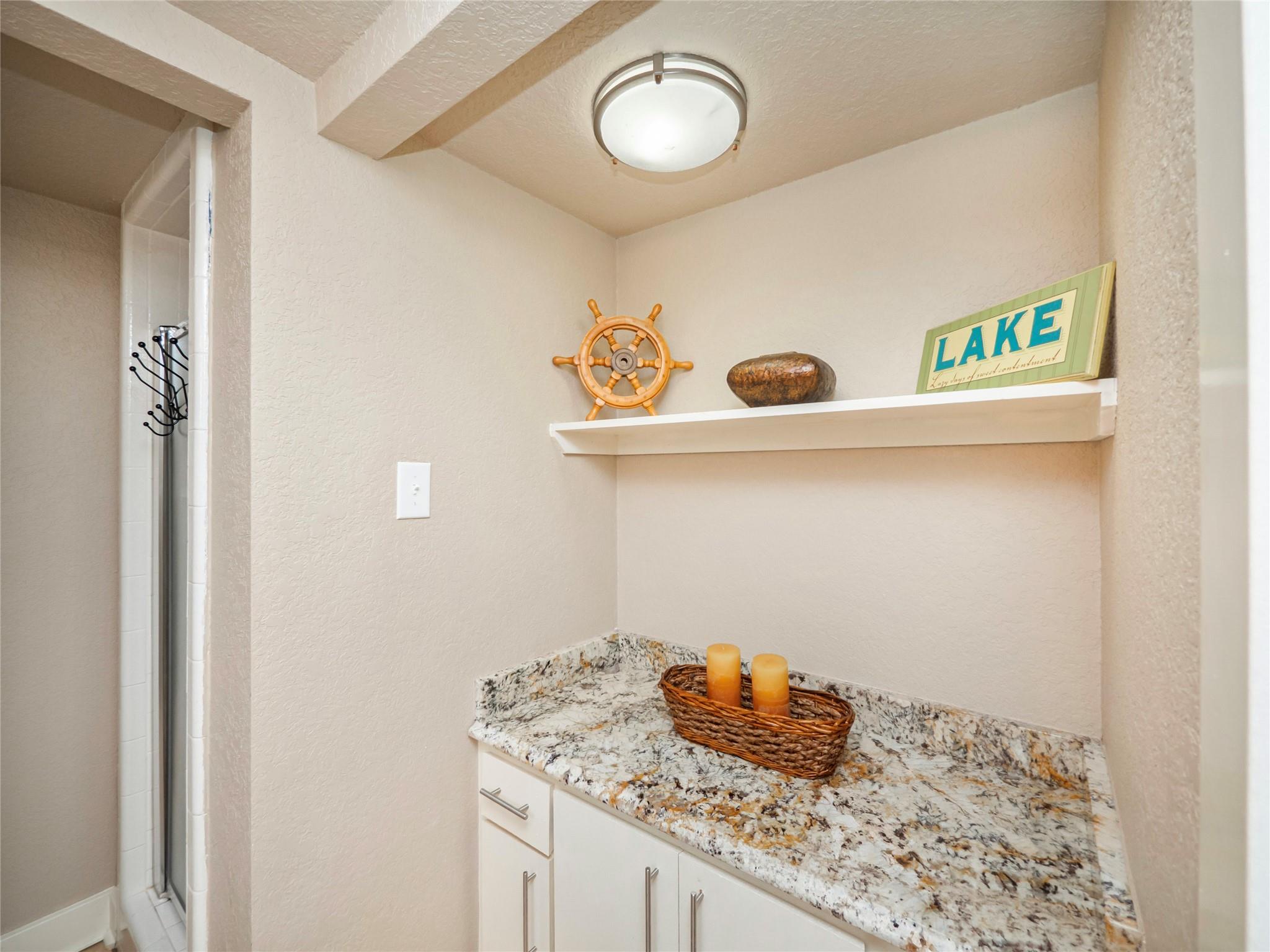 704 Horseshoe Bay Blvd #l Property Photo 26