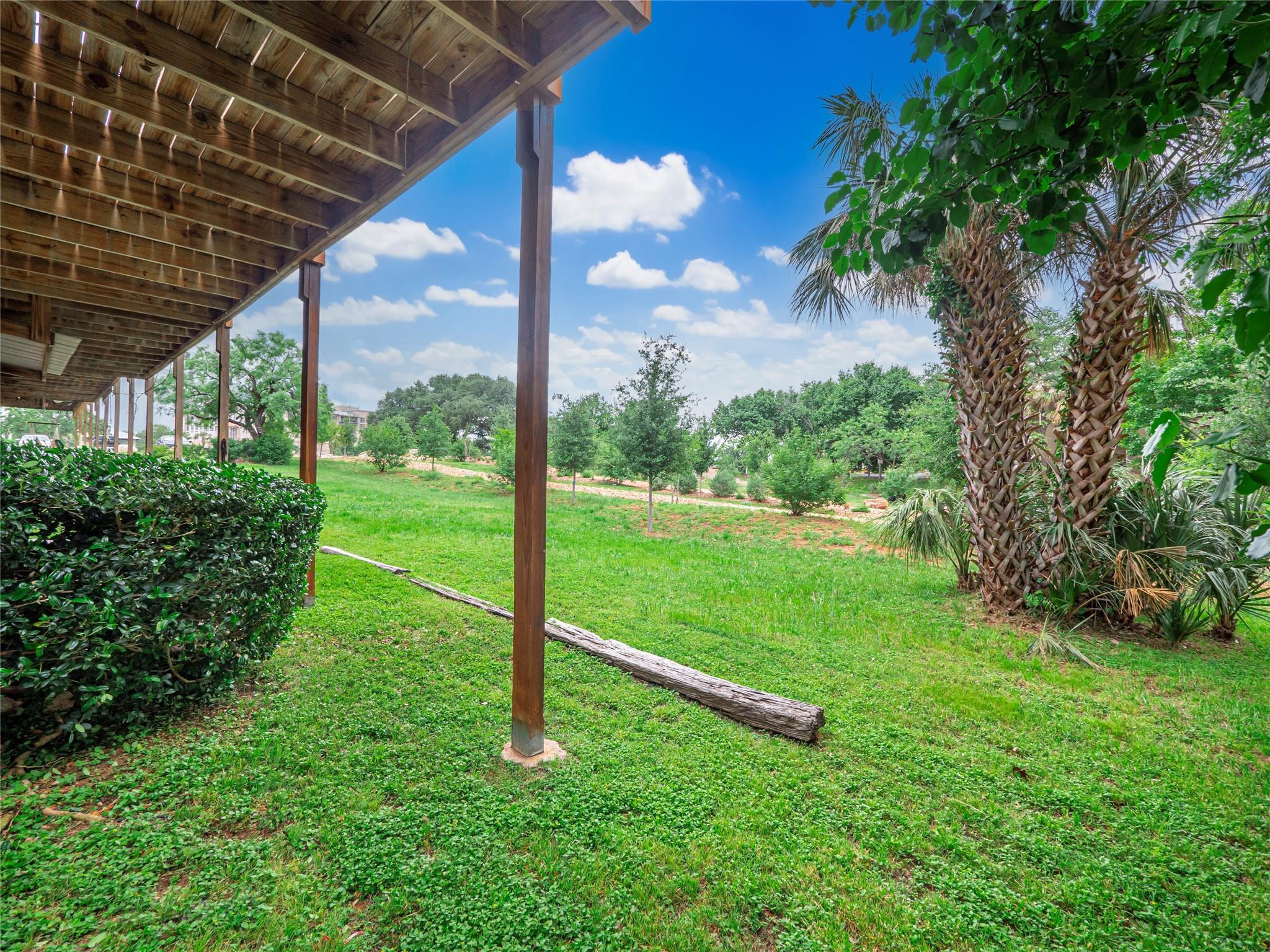 704 Horseshoe Bay Blvd #l Property Photo 34