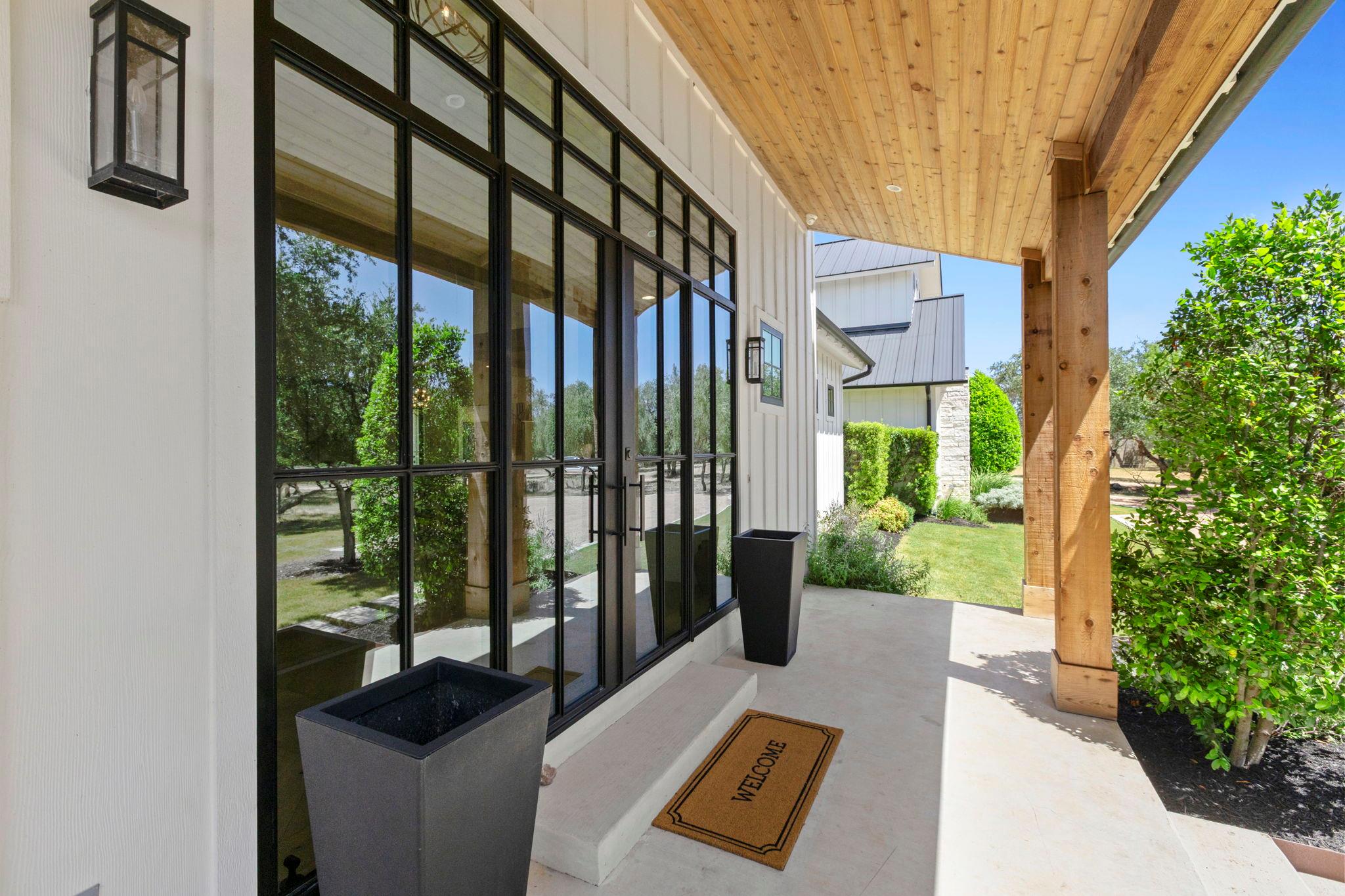 1408 Likeness Rd Property Photo 3