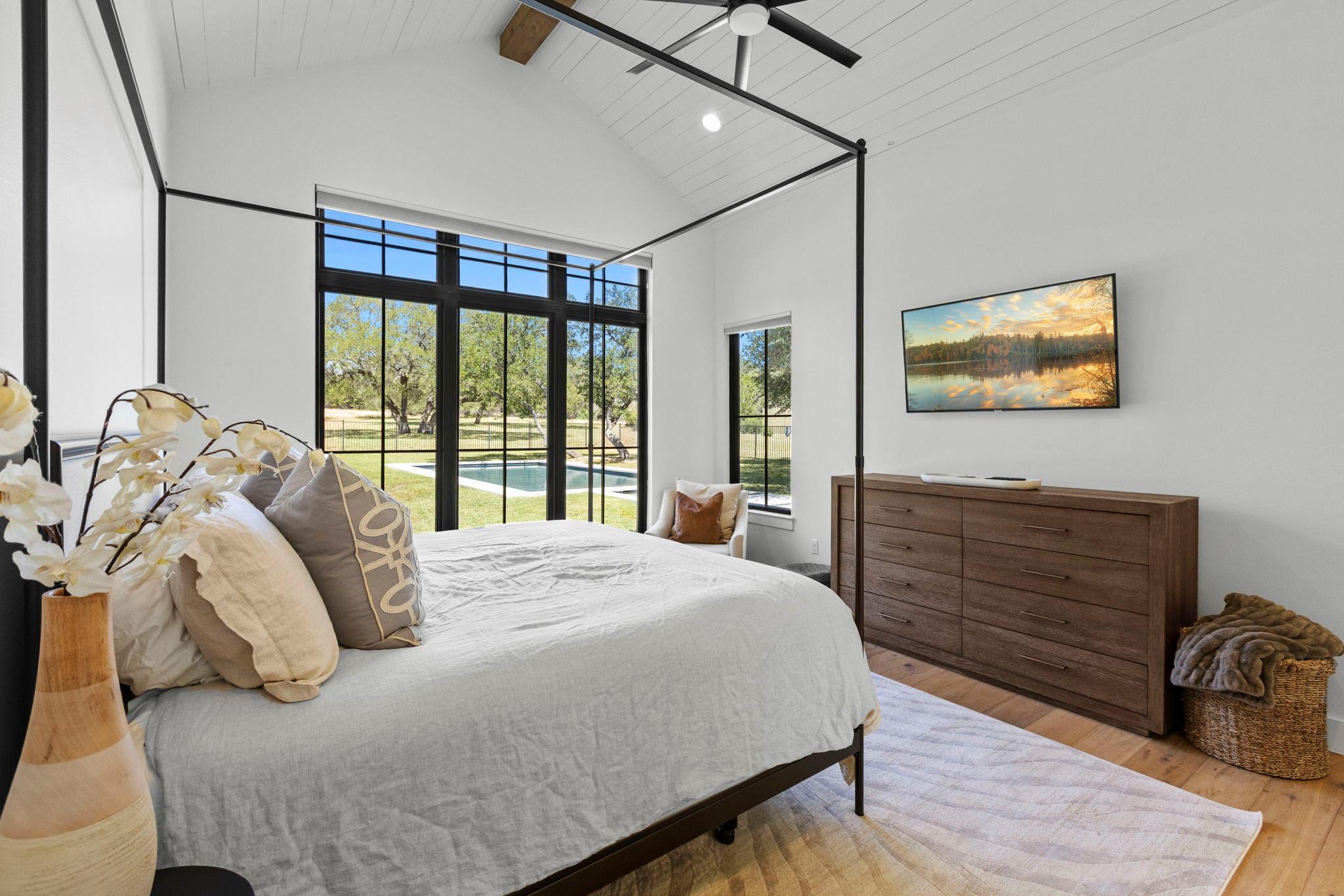1408 Likeness Rd Property Photo 13