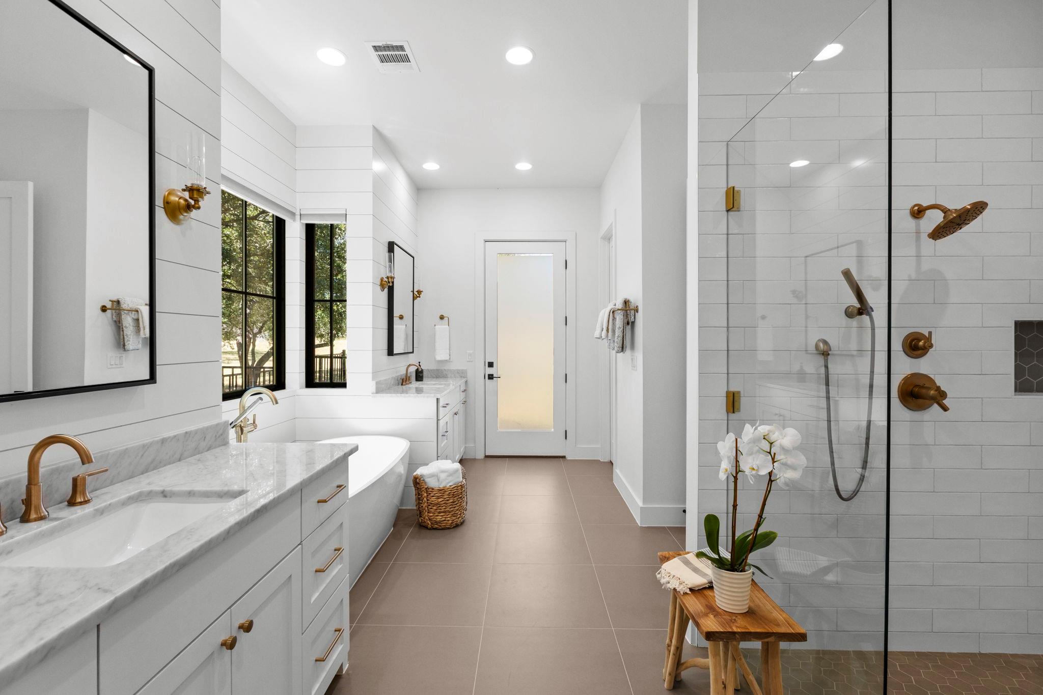 1408 Likeness Rd Property Photo 15