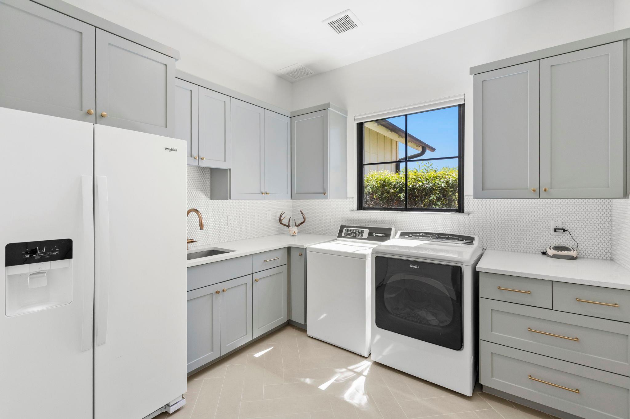 1408 Likeness Rd Property Photo 20