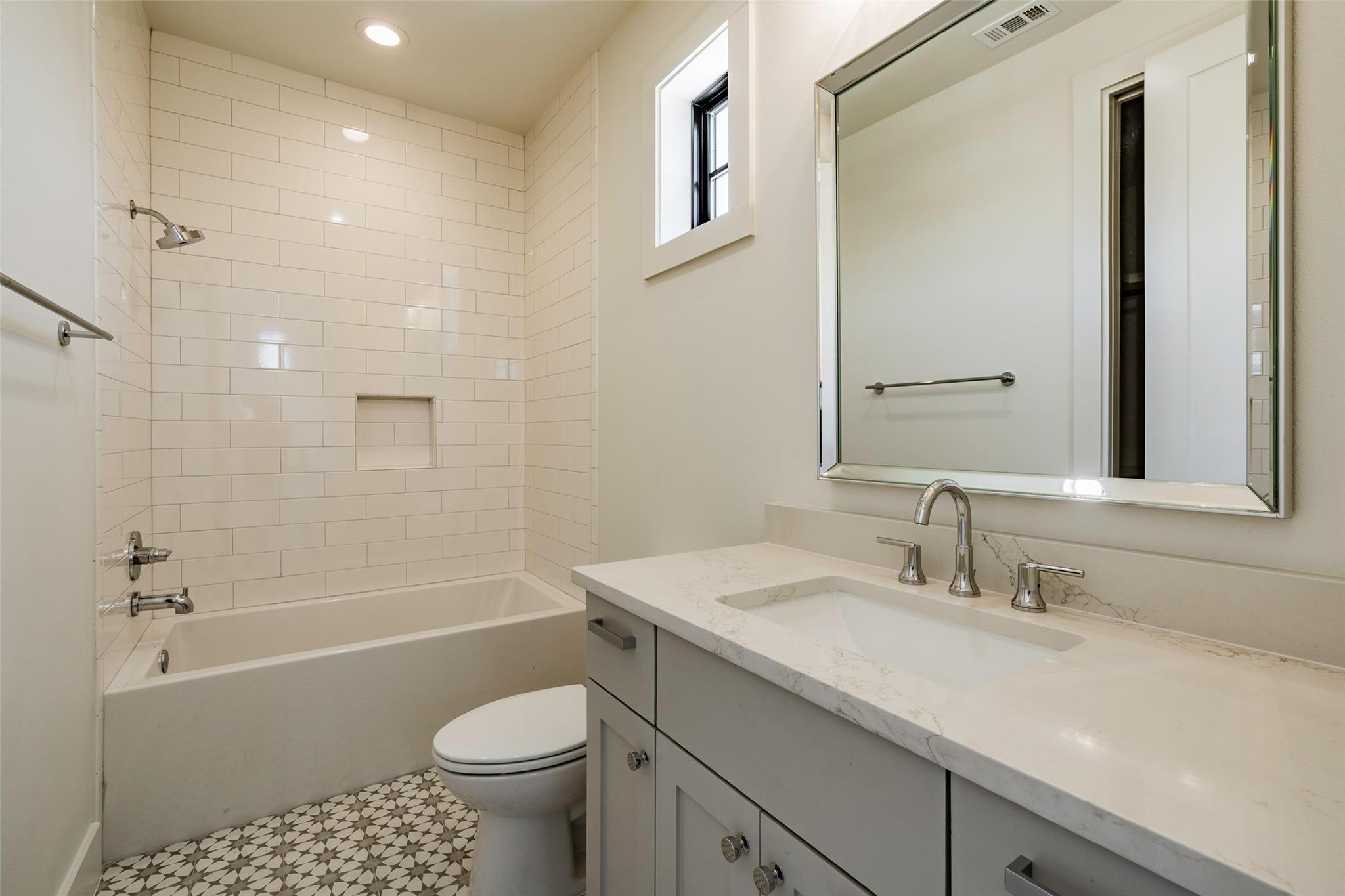 1408 Likeness Rd Property Photo 29