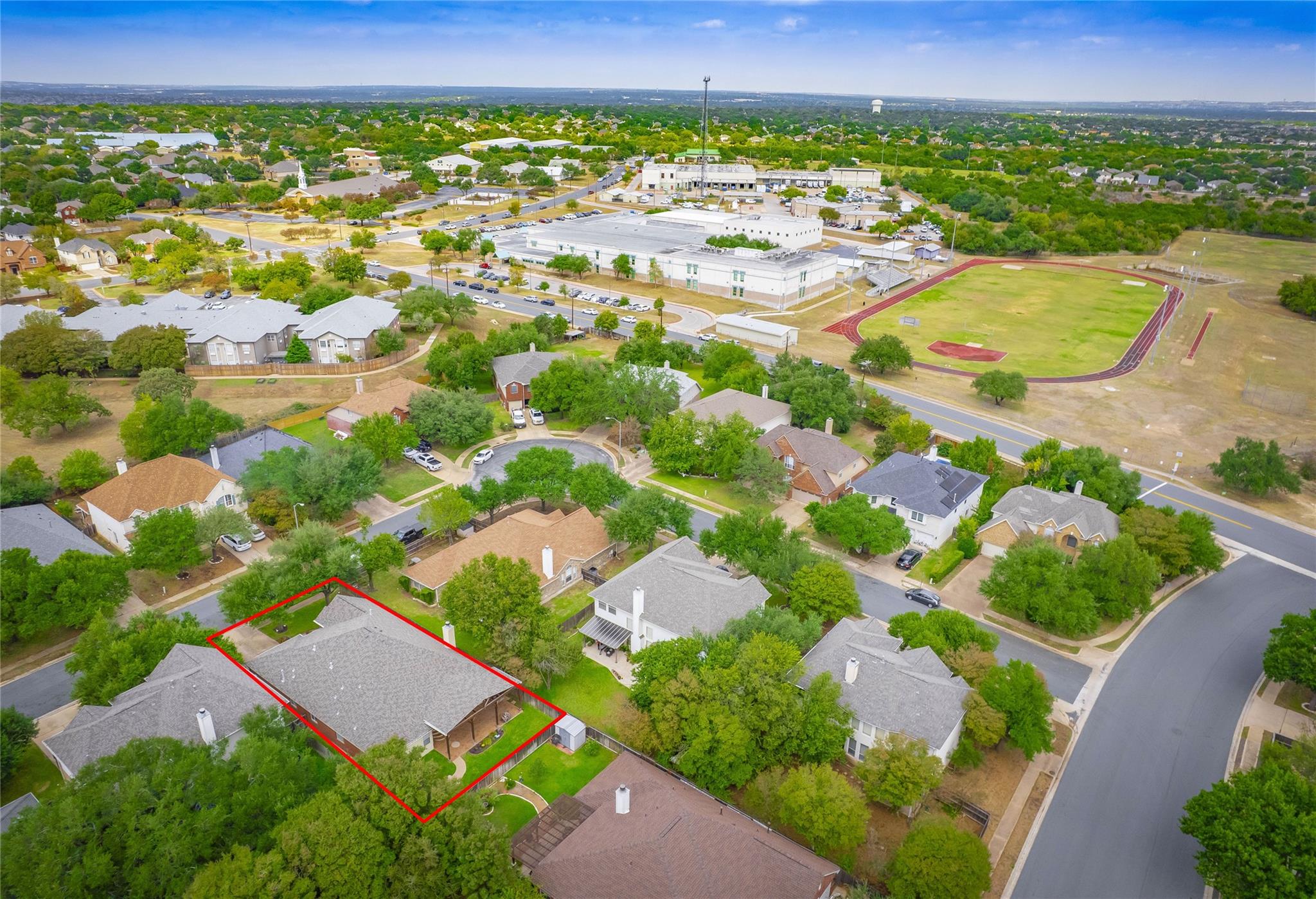 15617 Staffordshire Ln Property Photo 38