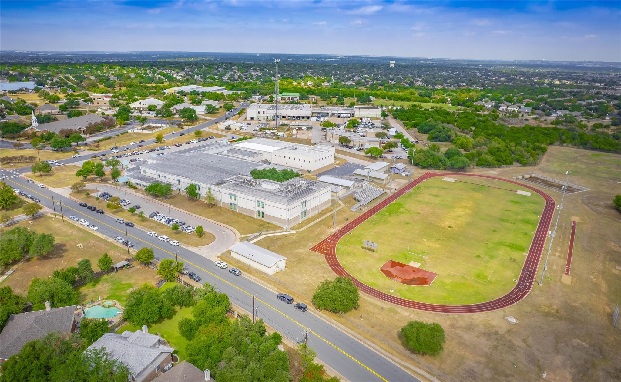 15617 Staffordshire Ln Property Photo 39