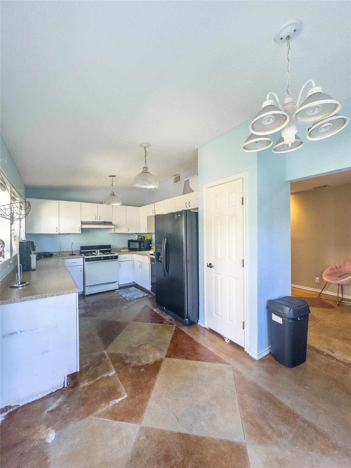 6700 Menchaca Rd #1-j Property Photo 12