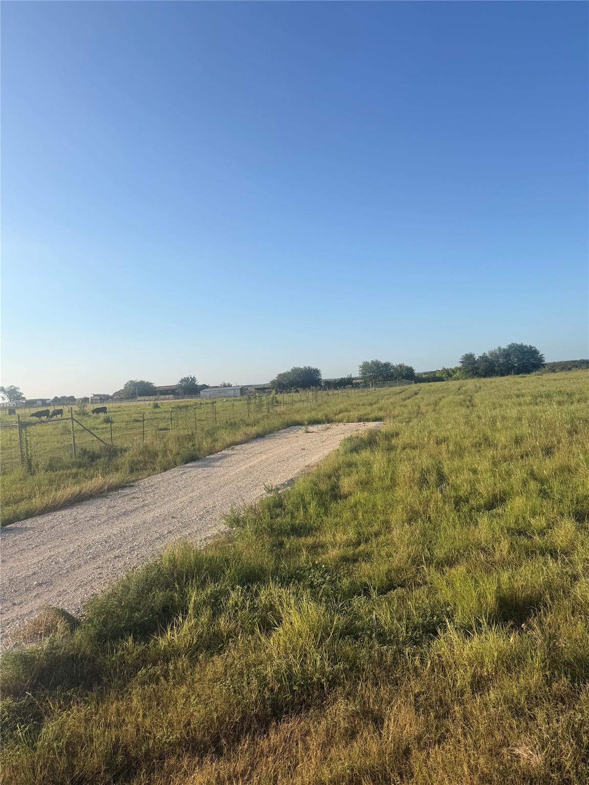 437 Cr 423 None Property Photo 4