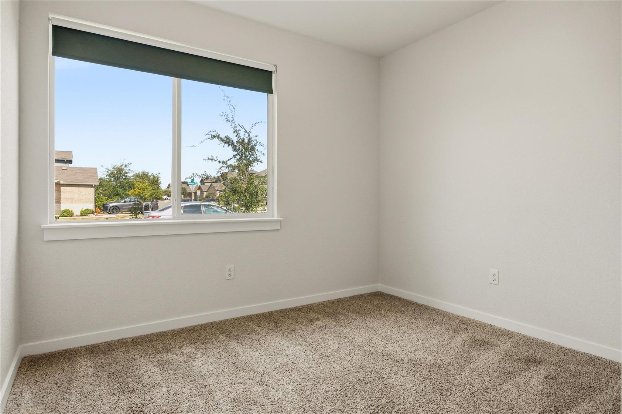 14317 Cantarra Dr Property Photo 21