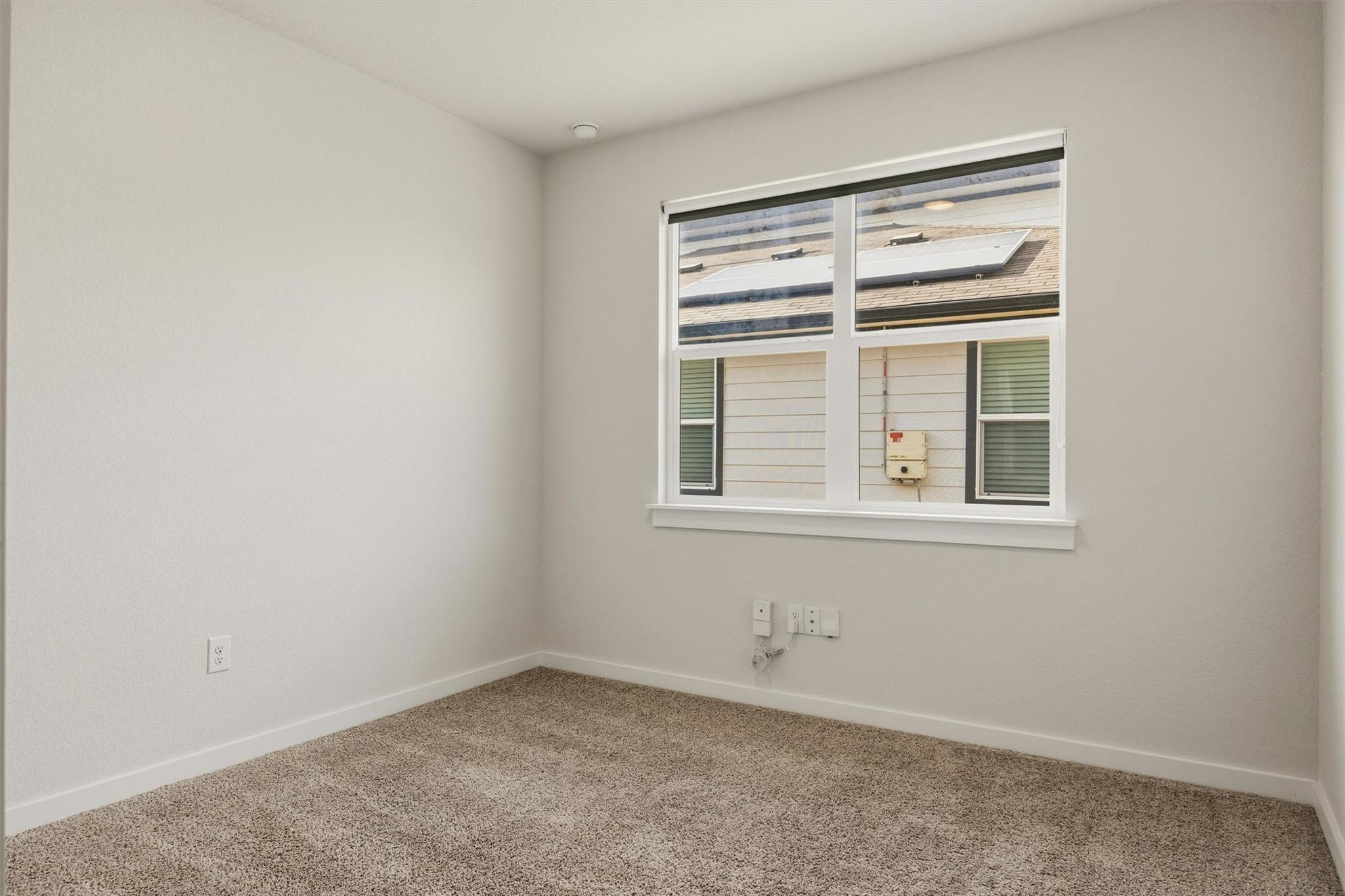 14317 Cantarra Dr Property Photo 24