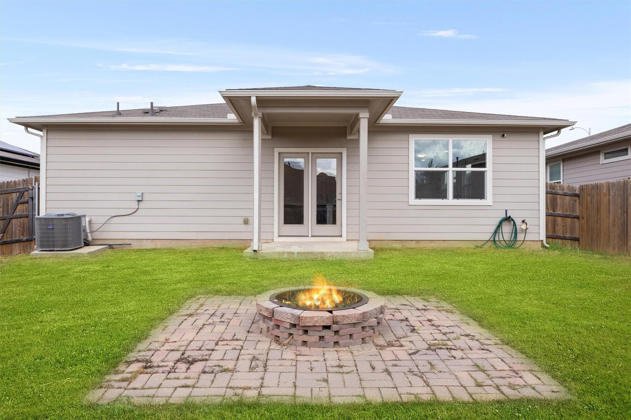 14317 Cantarra Dr Property Photo 38