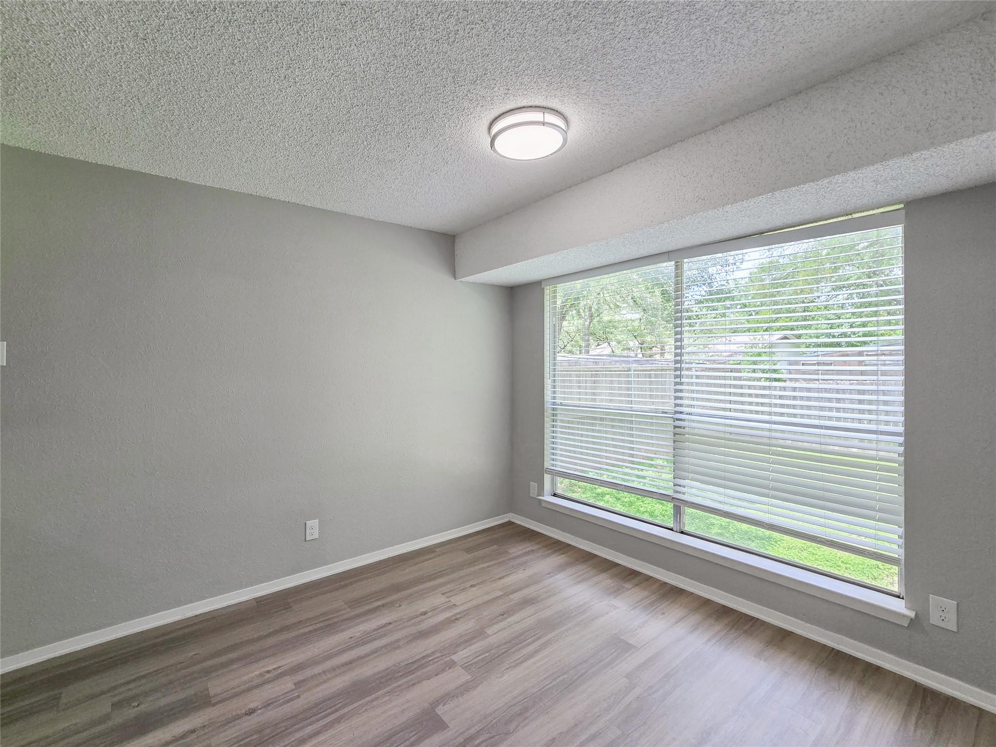 12010 Ladrido Ln Property Photo 9