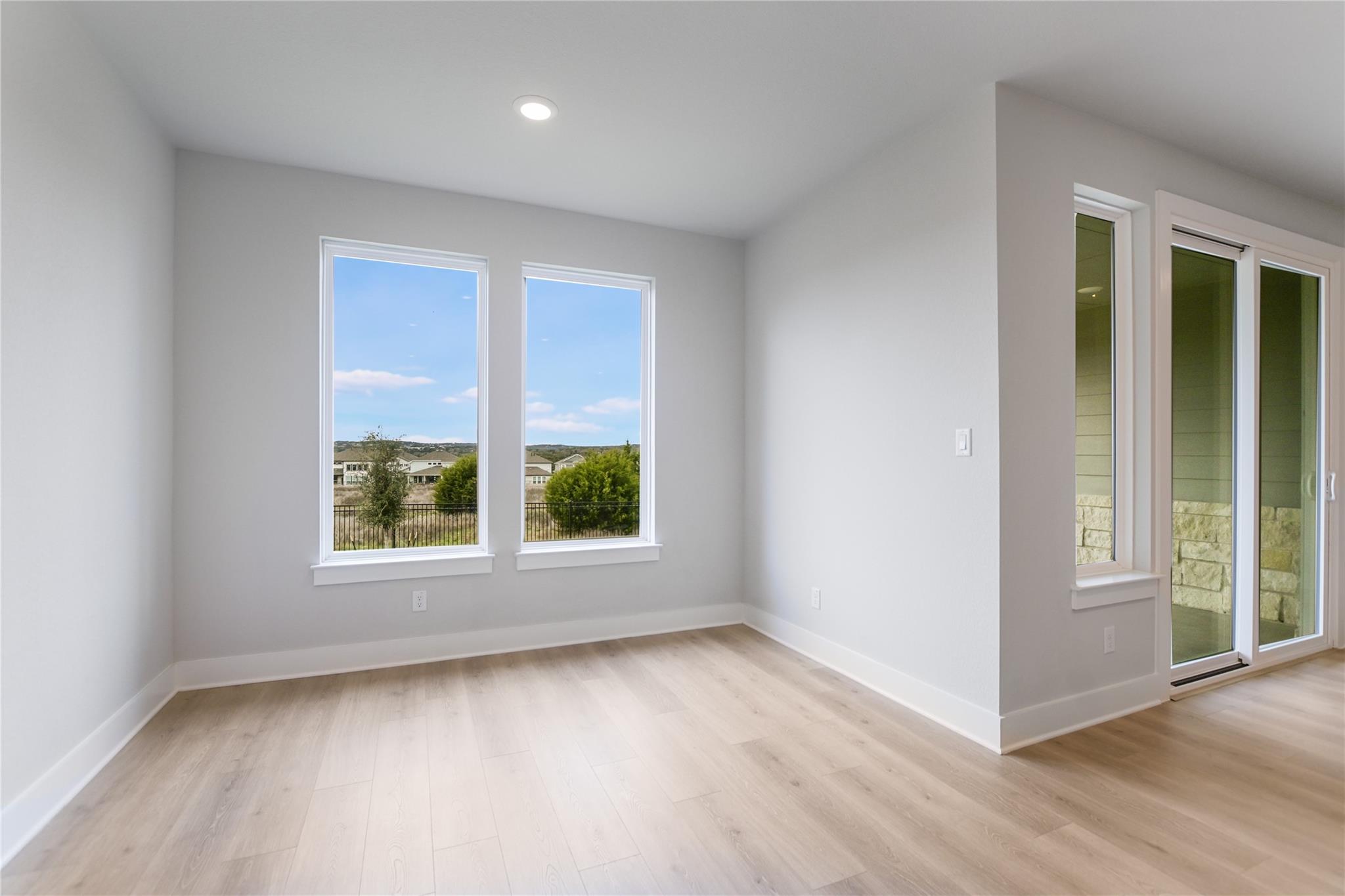 1103 Sage Thrasher Cir Property Photo 7