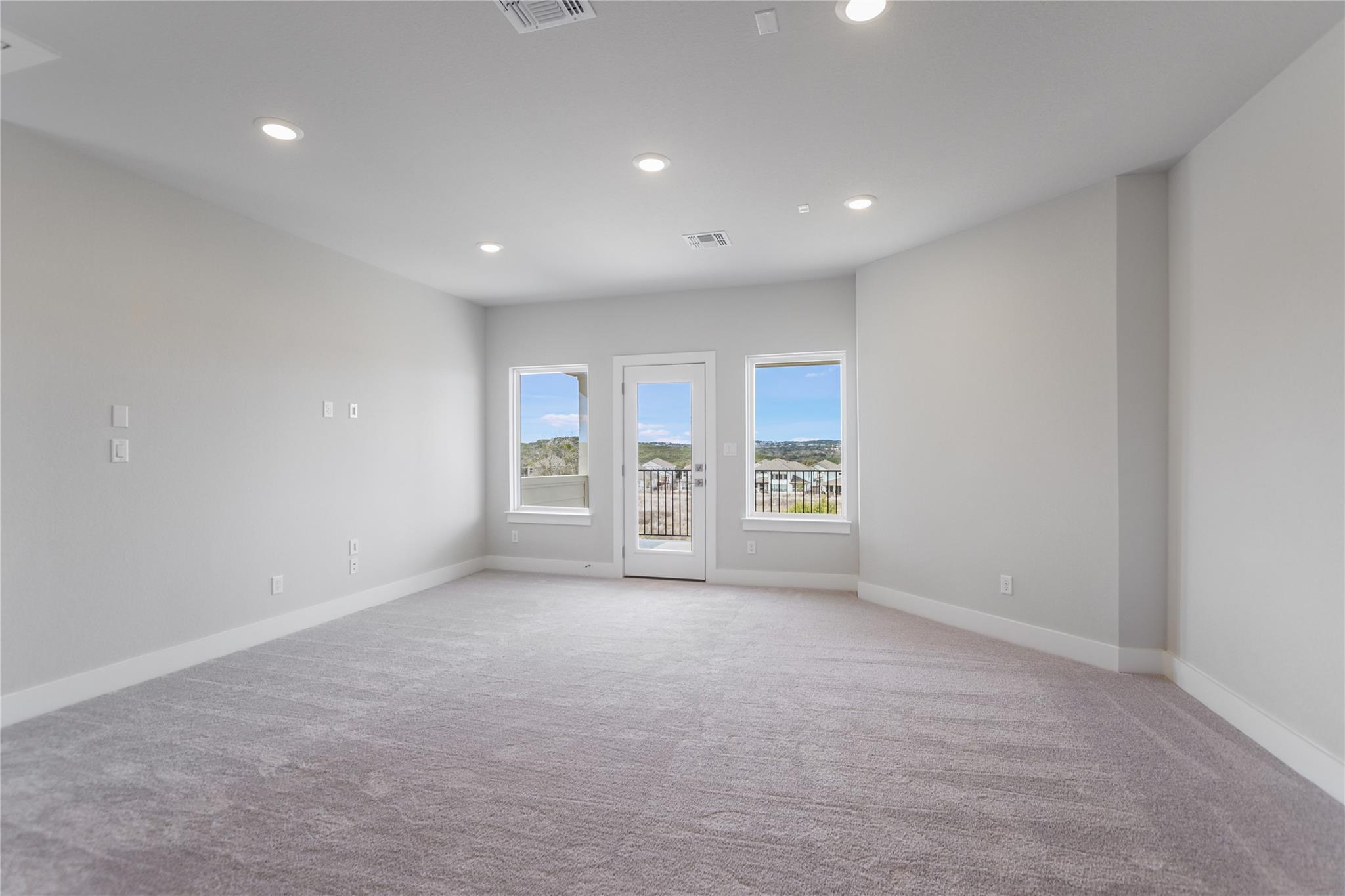 1103 Sage Thrasher Cir Property Photo 11