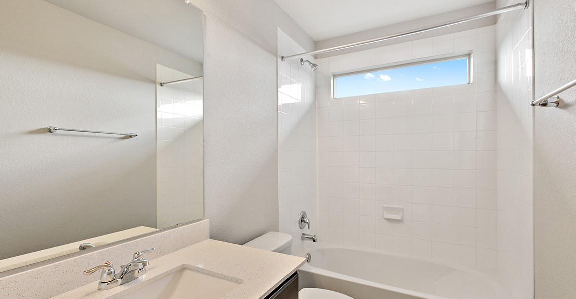 14111 Macquarie Dr Property Photo 3