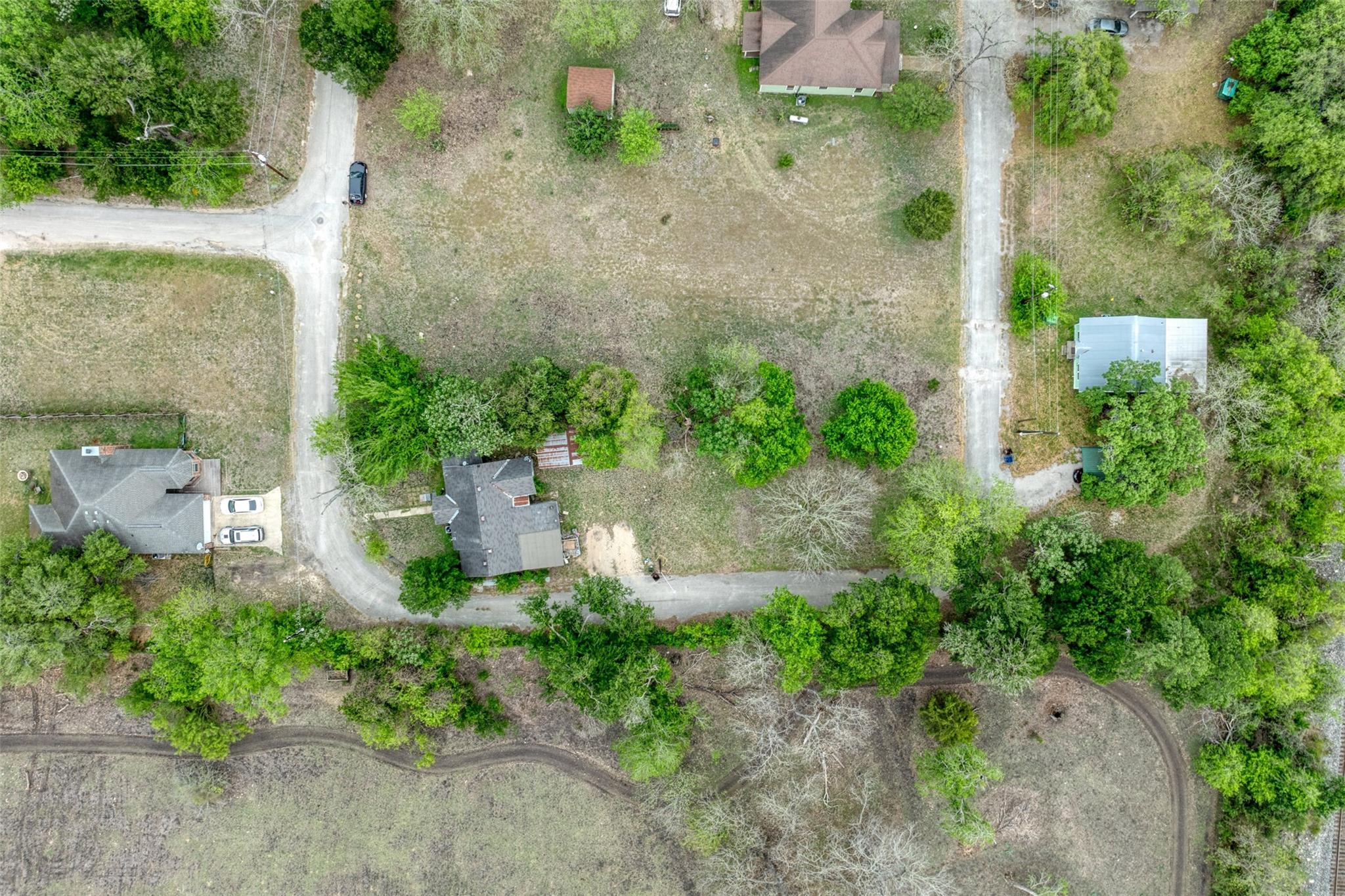 1002 Proctor St Property Photo 6