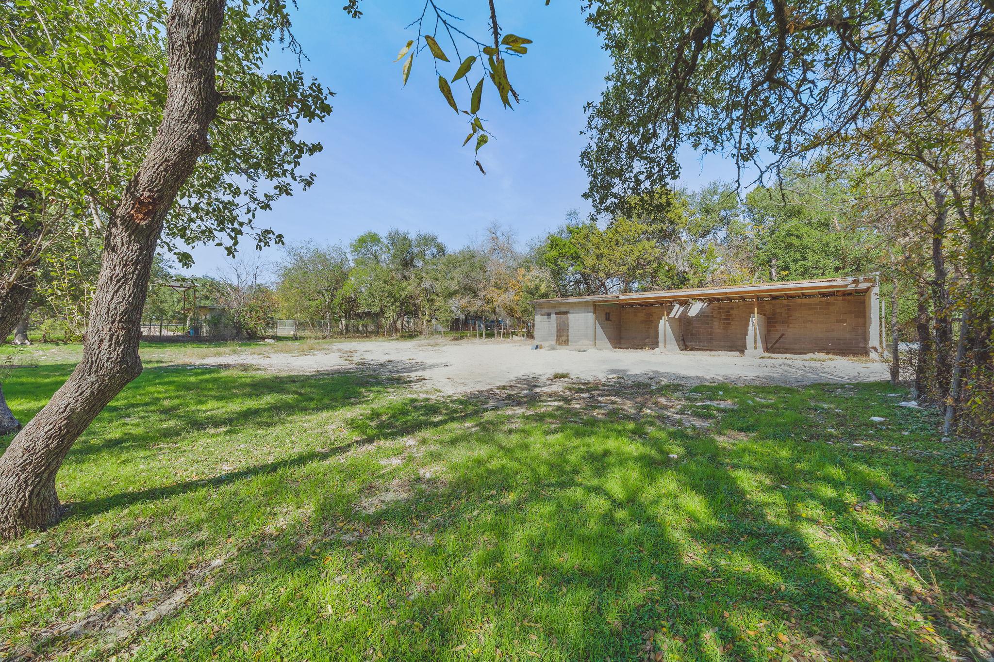 7900 Hudson Loop Property Photo 2
