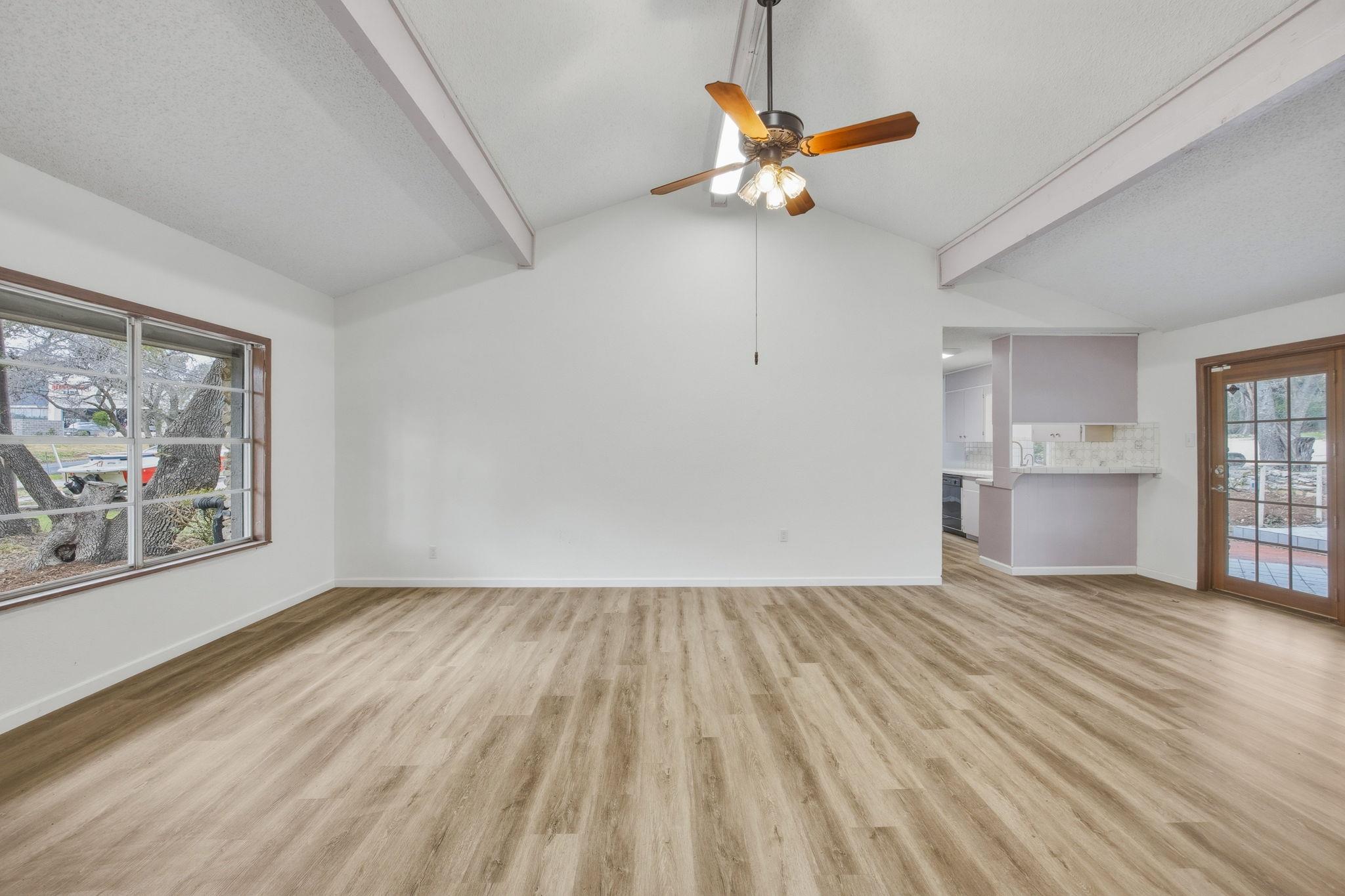 7900 Hudson Loop Property Photo 10