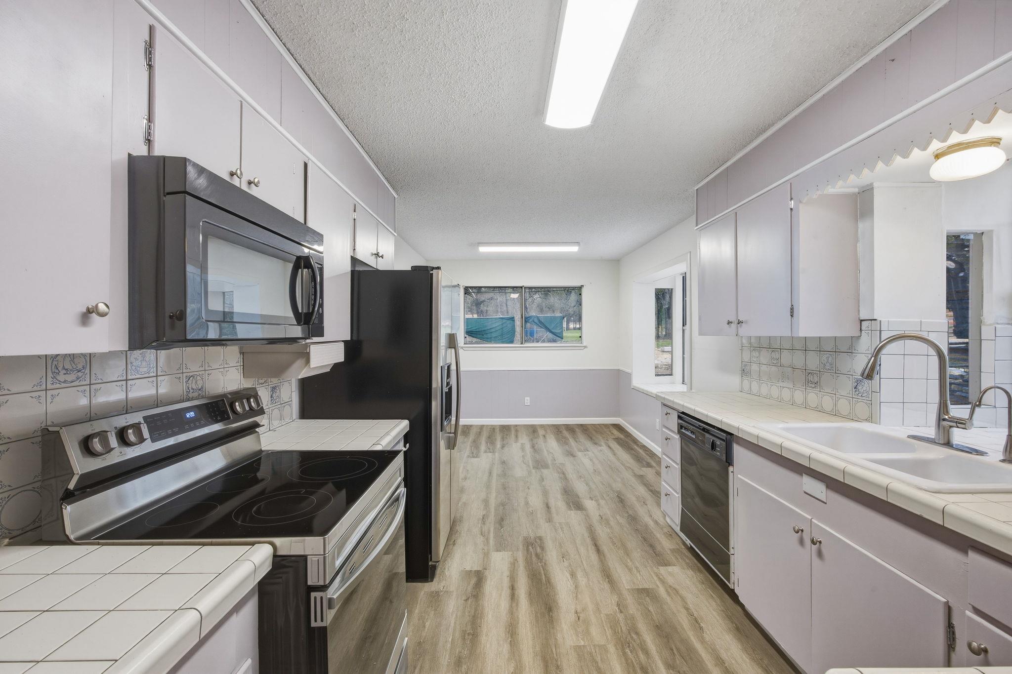 7900 Hudson Loop Property Photo 13