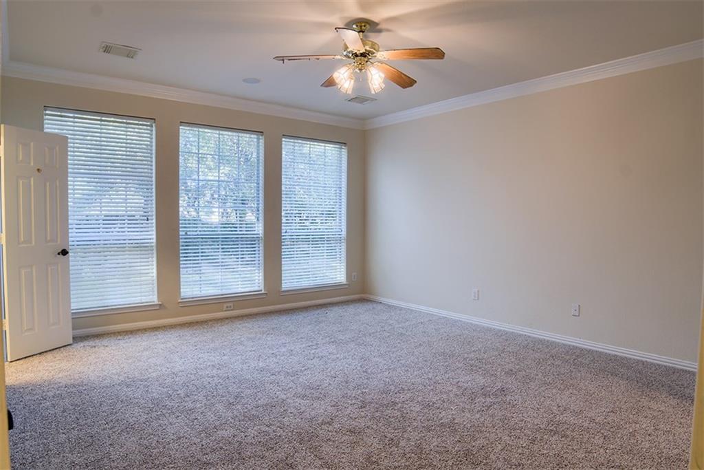 3404 Oxsheer Dr Property Photo 6