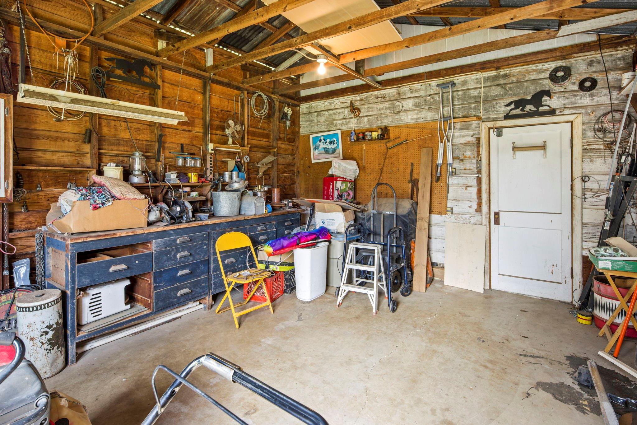 2601 Sweeney Ln Property Photo 24